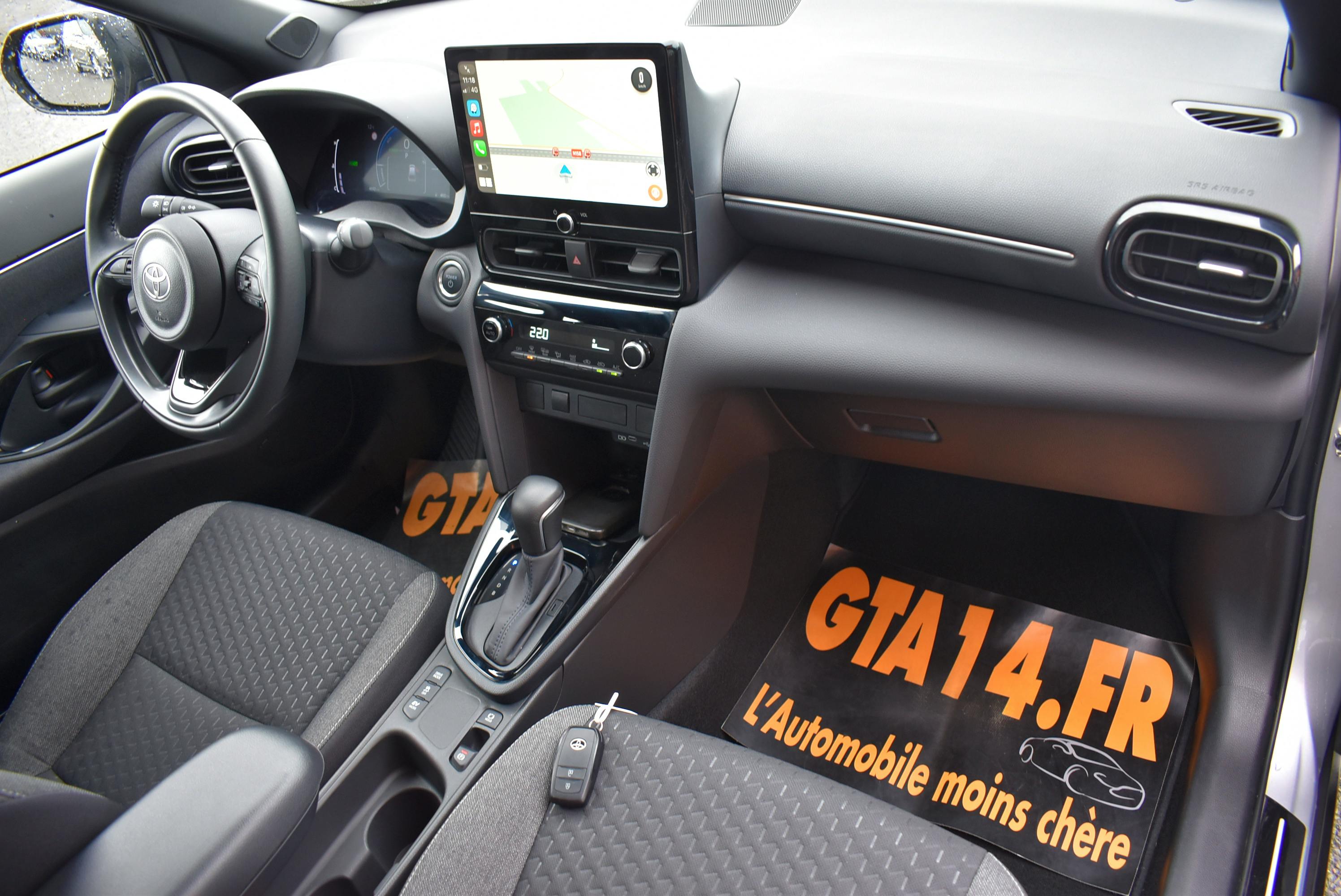 Toyota YARIS CROSS  116H DESIGN MC24 occasion - Photo 3