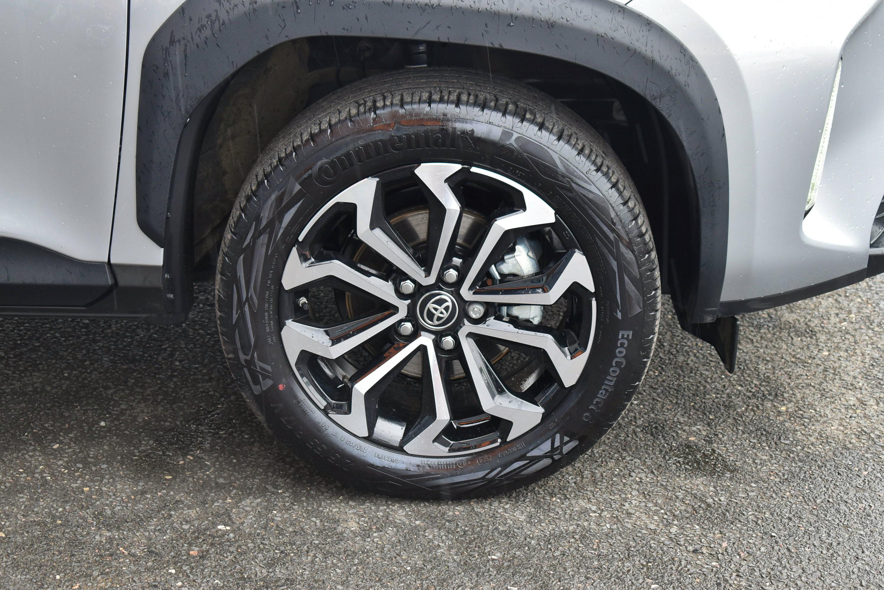 Toyota YARIS CROSS  116H DESIGN MC24 occasion - Photo 33