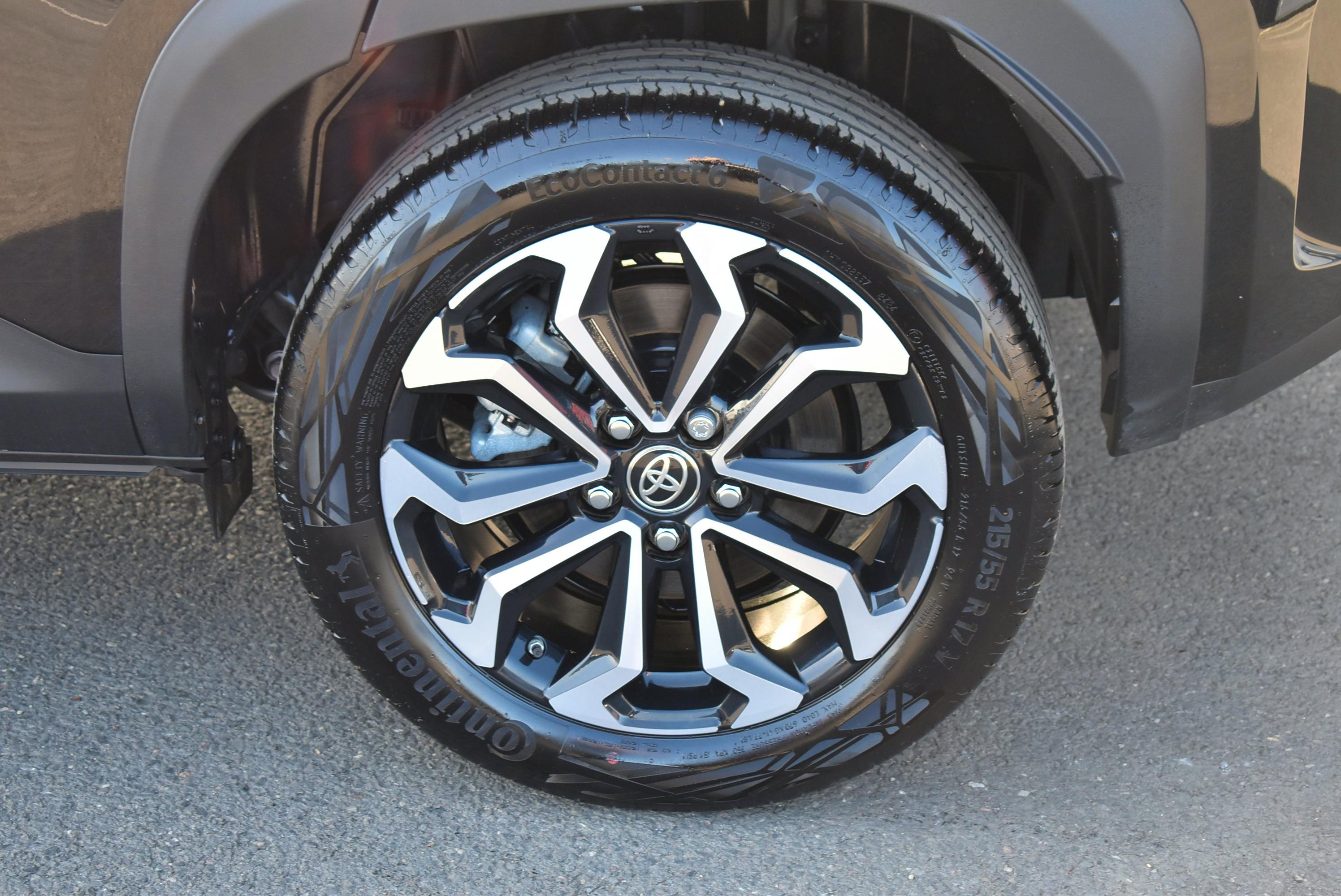 Toyota YARIS CROSS  116H DESIGN MC24 occasion - Photo 32