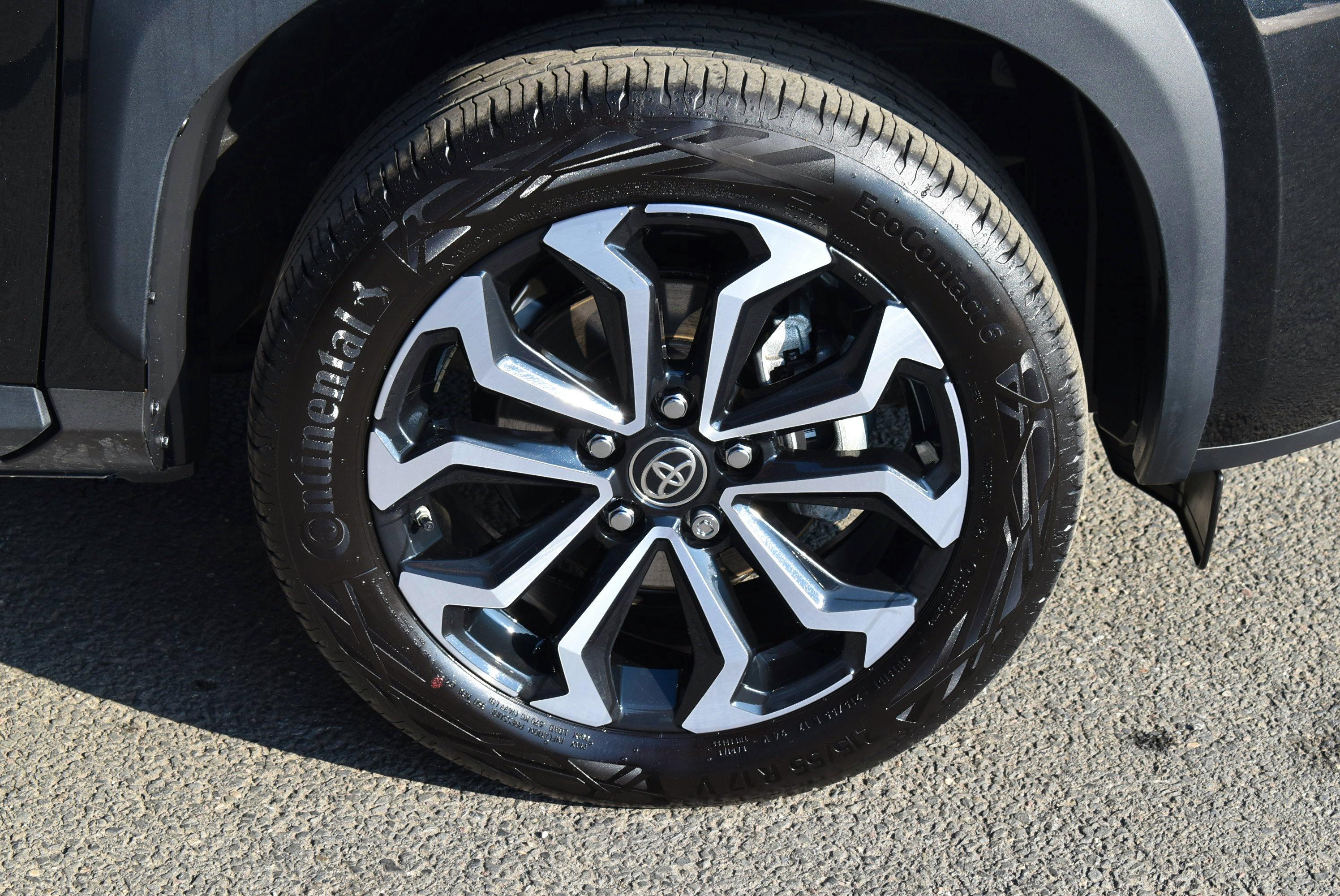 Toyota YARIS CROSS  116H DESIGN MC24 occasion - Photo 33