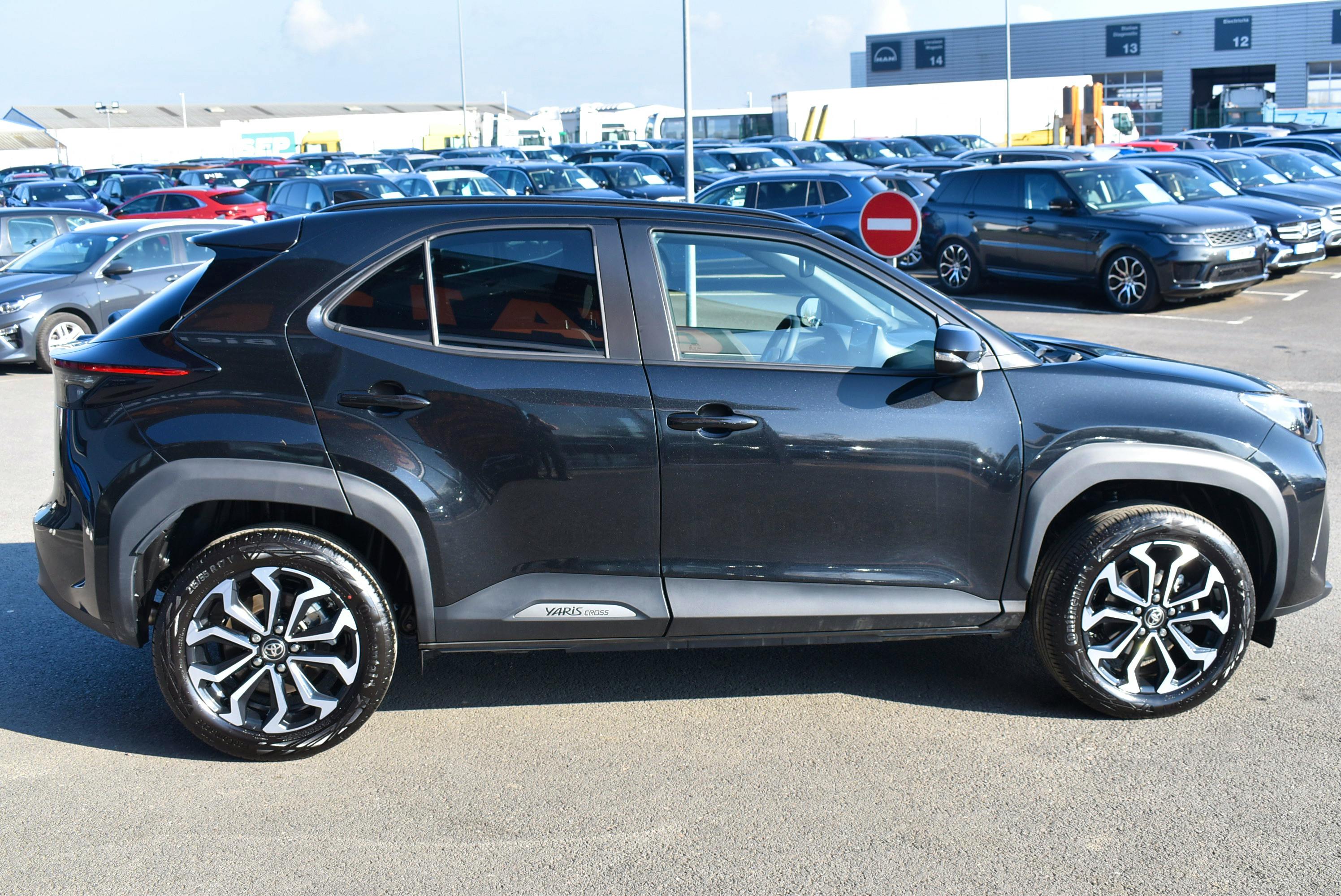 Toyota YARIS CROSS  116H DESIGN MC24 occasion - Photo 4