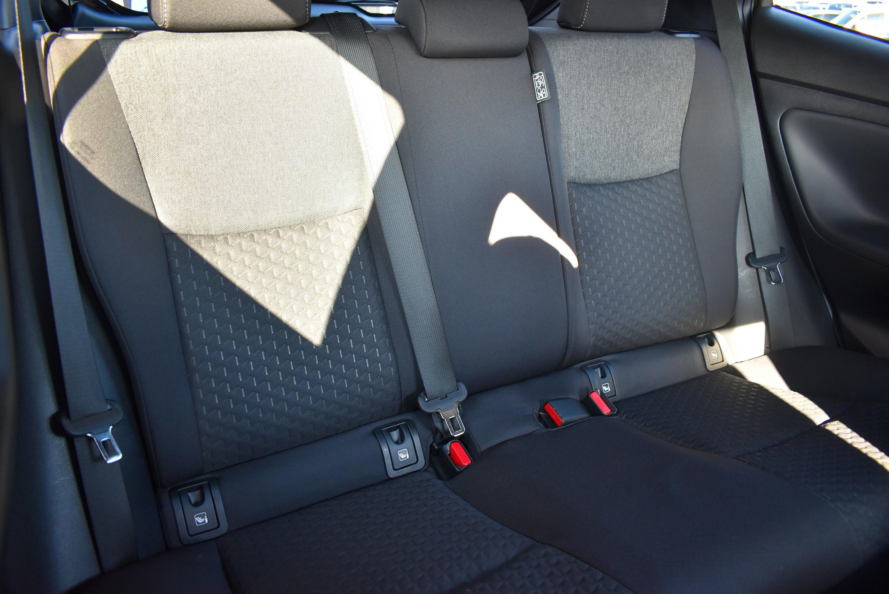 Toyota YARIS CROSS  116H DESIGN MC24 occasion - Photo 5