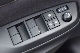Toyota YARIS CROSS  116H DESIGN MC24 occasion - Photo 10