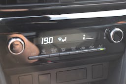 Toyota YARIS CROSS  116H DESIGN MC24 occasion - Photo 13