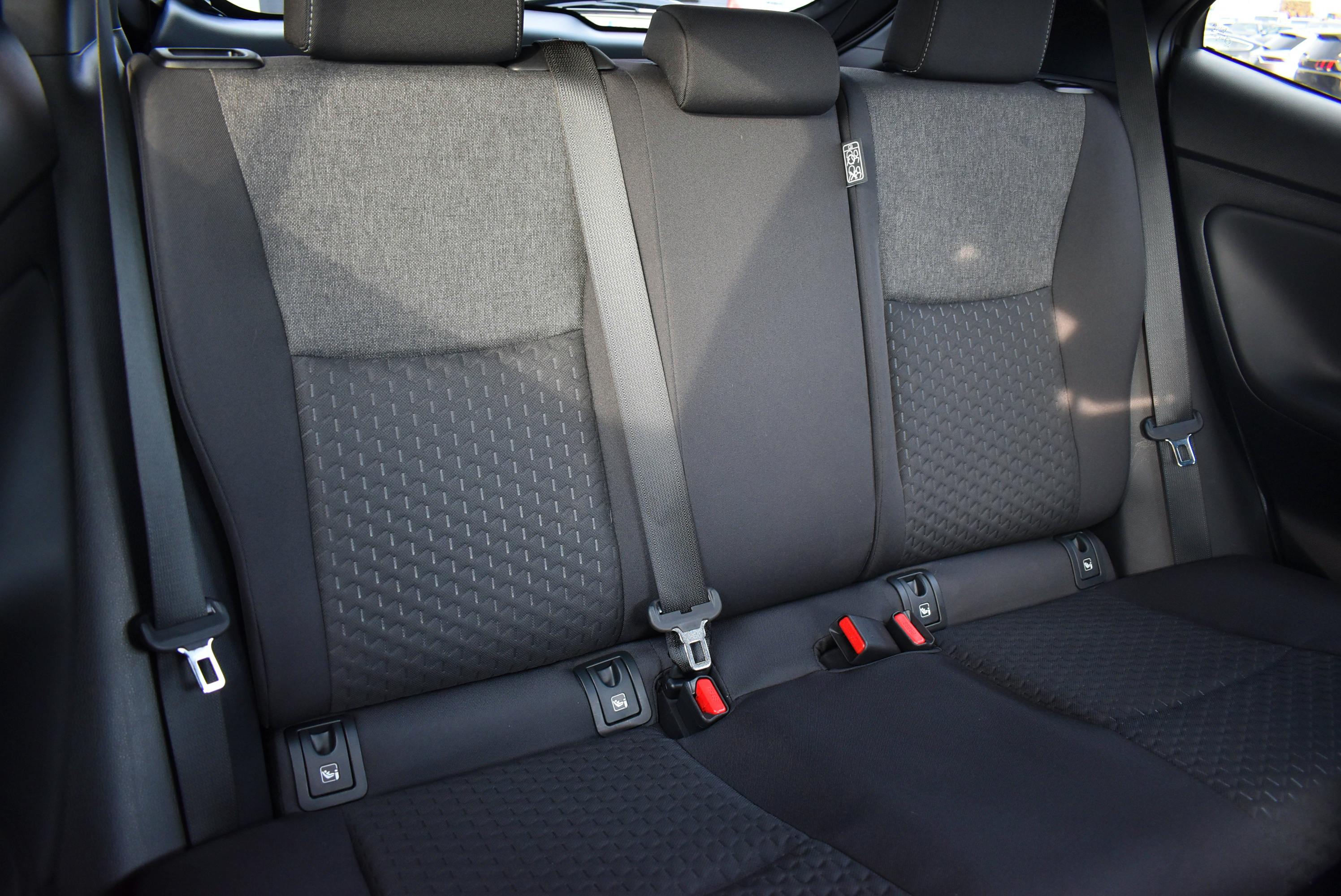 Toyota YARIS CROSS  116H DESIGN MC24 occasion - Photo 5