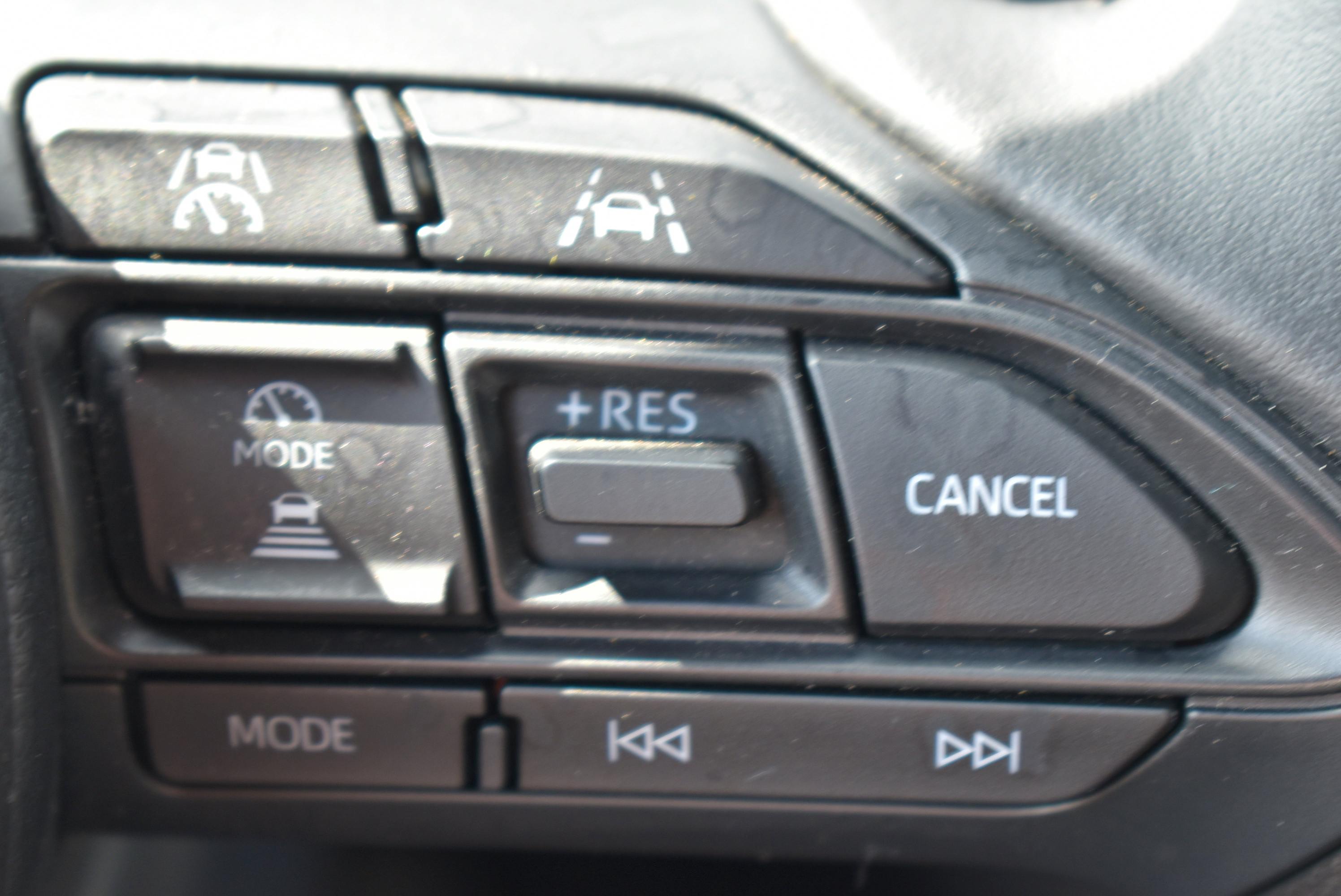 Toyota YARIS CROSS  116H DESIGN MC24 occasion - Photo 22