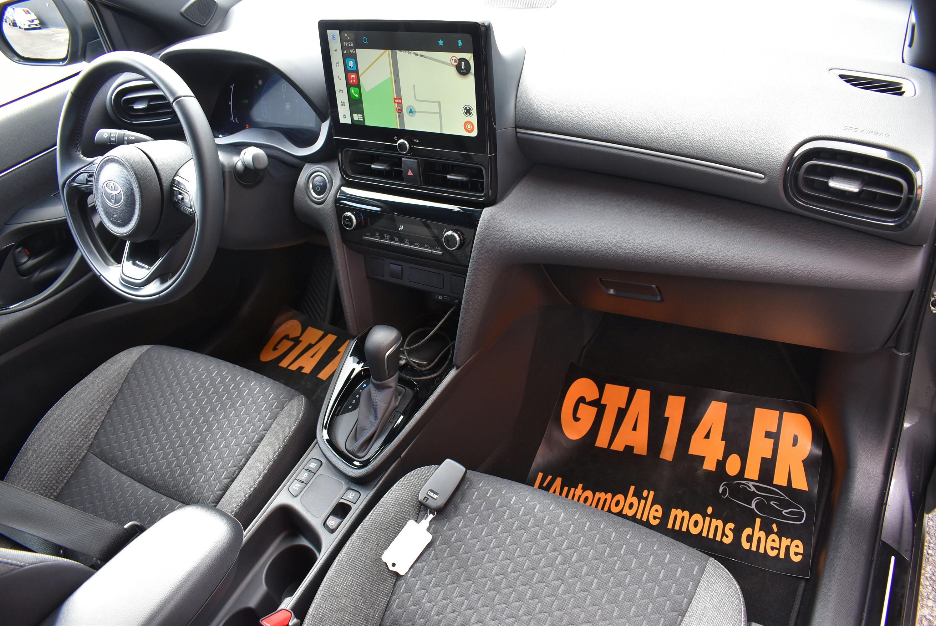 Toyota YARIS CROSS  116H DESIGN MC24 occasion - Photo 3