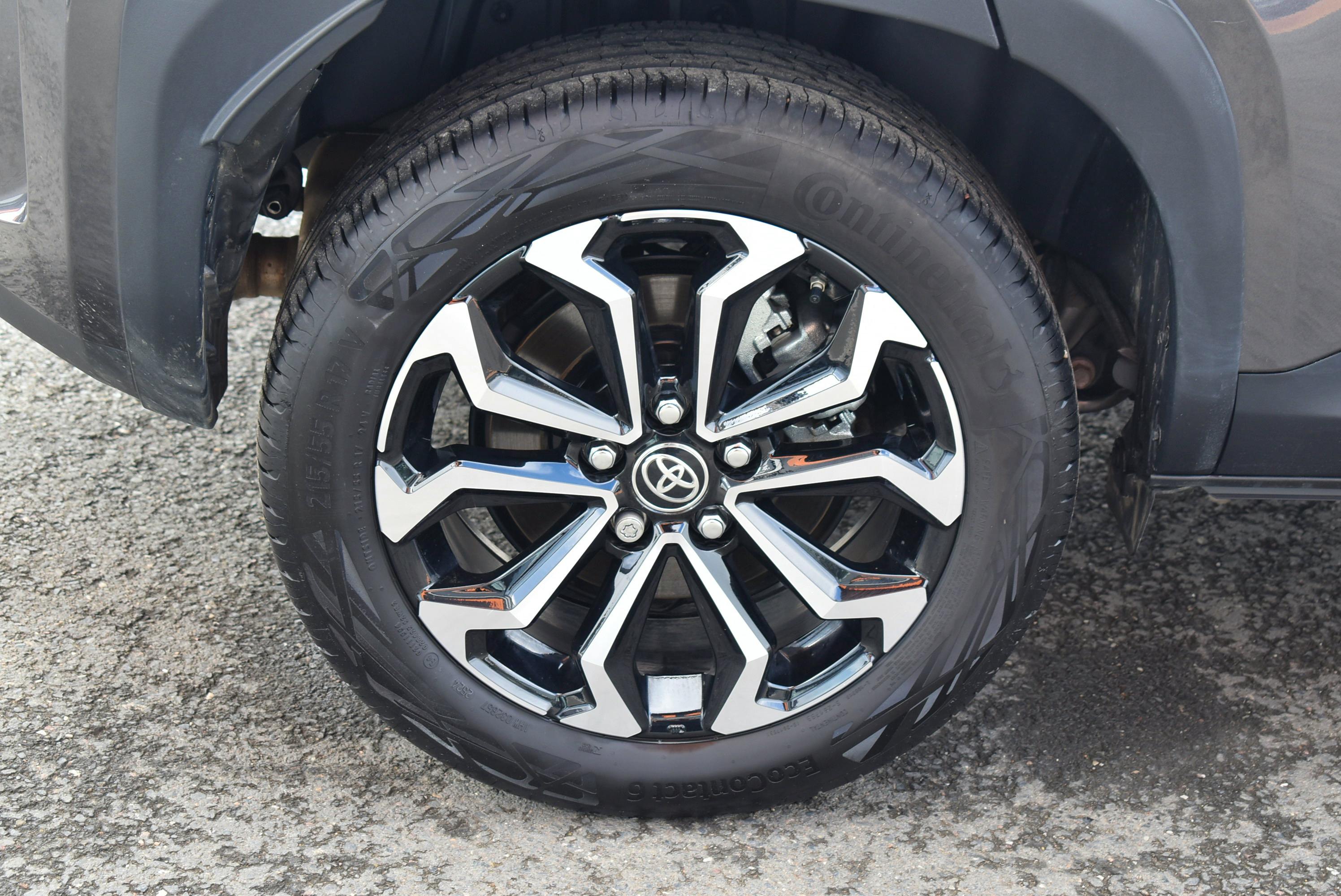 Toyota YARIS CROSS  116H DESIGN MC24 occasion - Photo 34