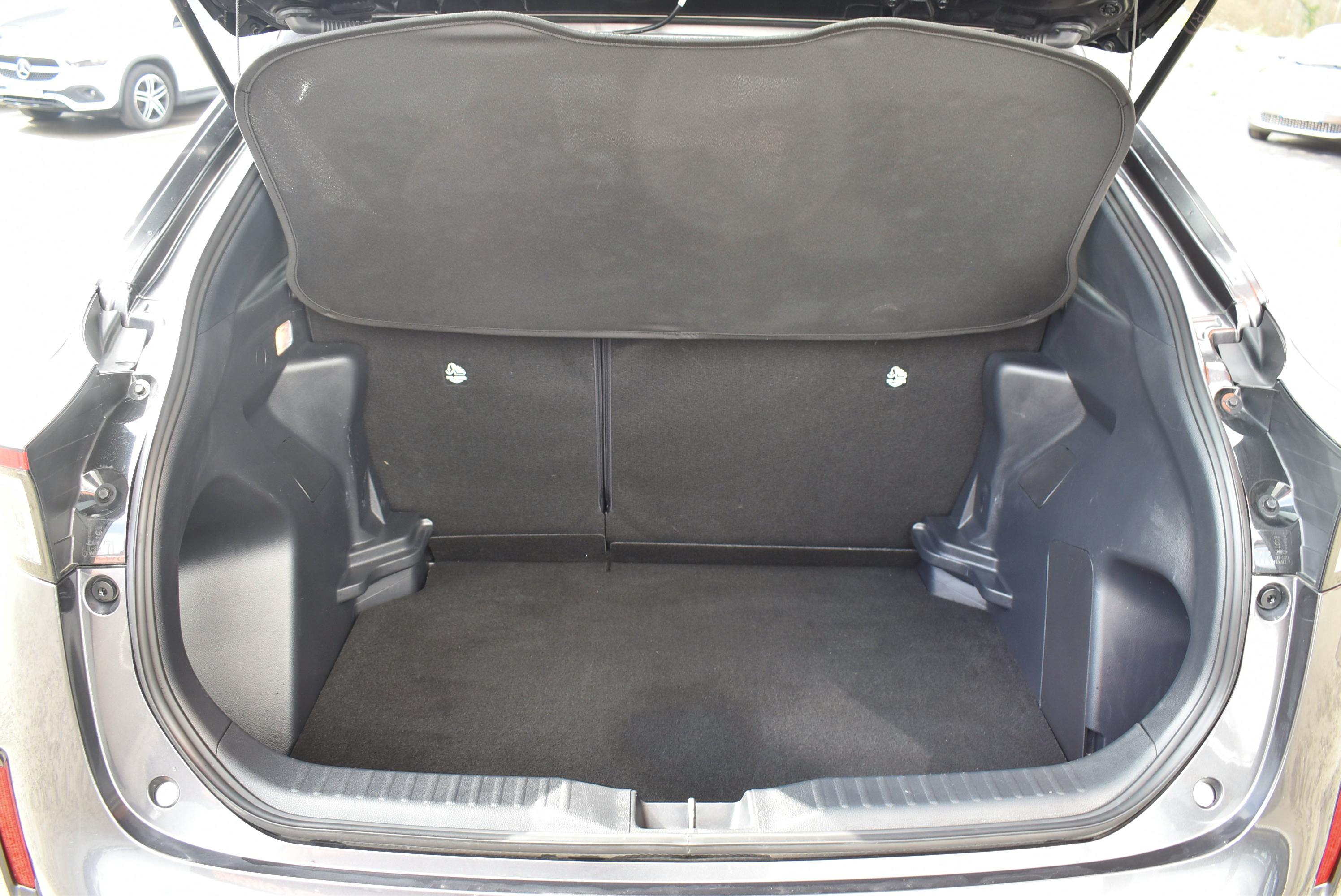 Toyota YARIS CROSS  116H DESIGN MC24 occasion - Photo 9