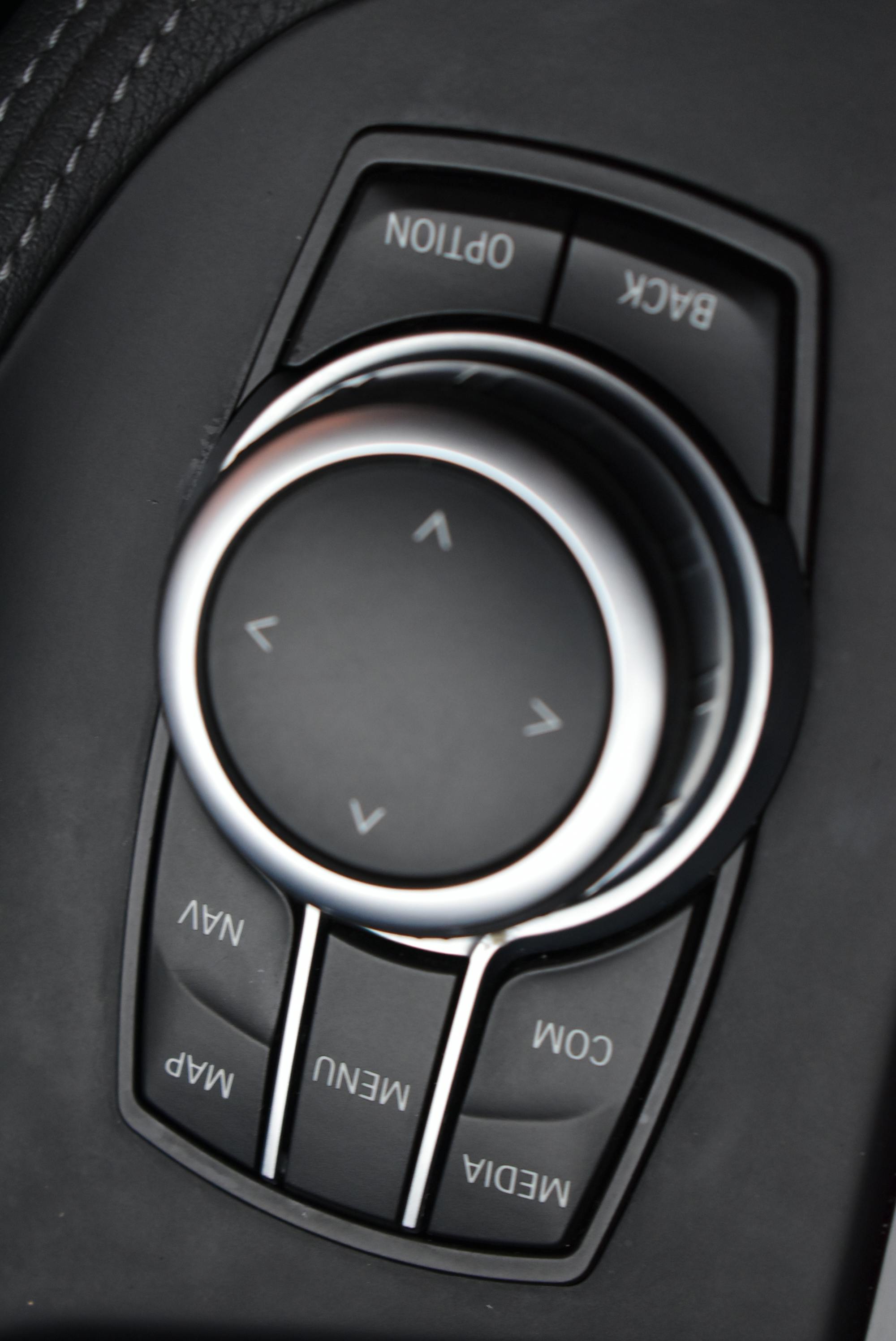 BMW X1 F48  SDRIVE18IA 136CH XLINE DKG7 occasion - Photo 36