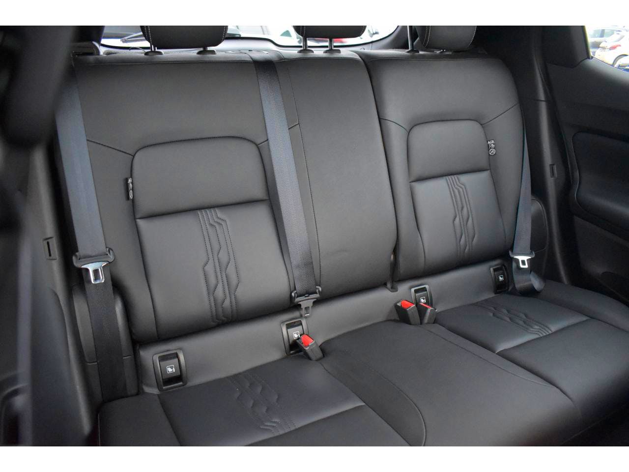 Nissan Juke  1.0 DIG-T 114CH TEKNA DCT + CARPLAY occasion - Photo 28