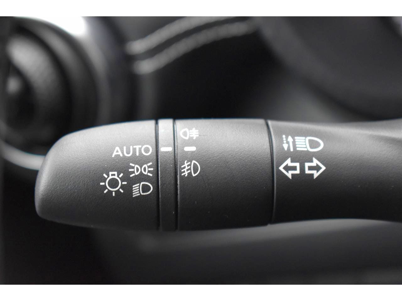 Nissan Juke  1.0 DIG-T 114CH TEKNA DCT + CARPLAY occasion - Photo 39