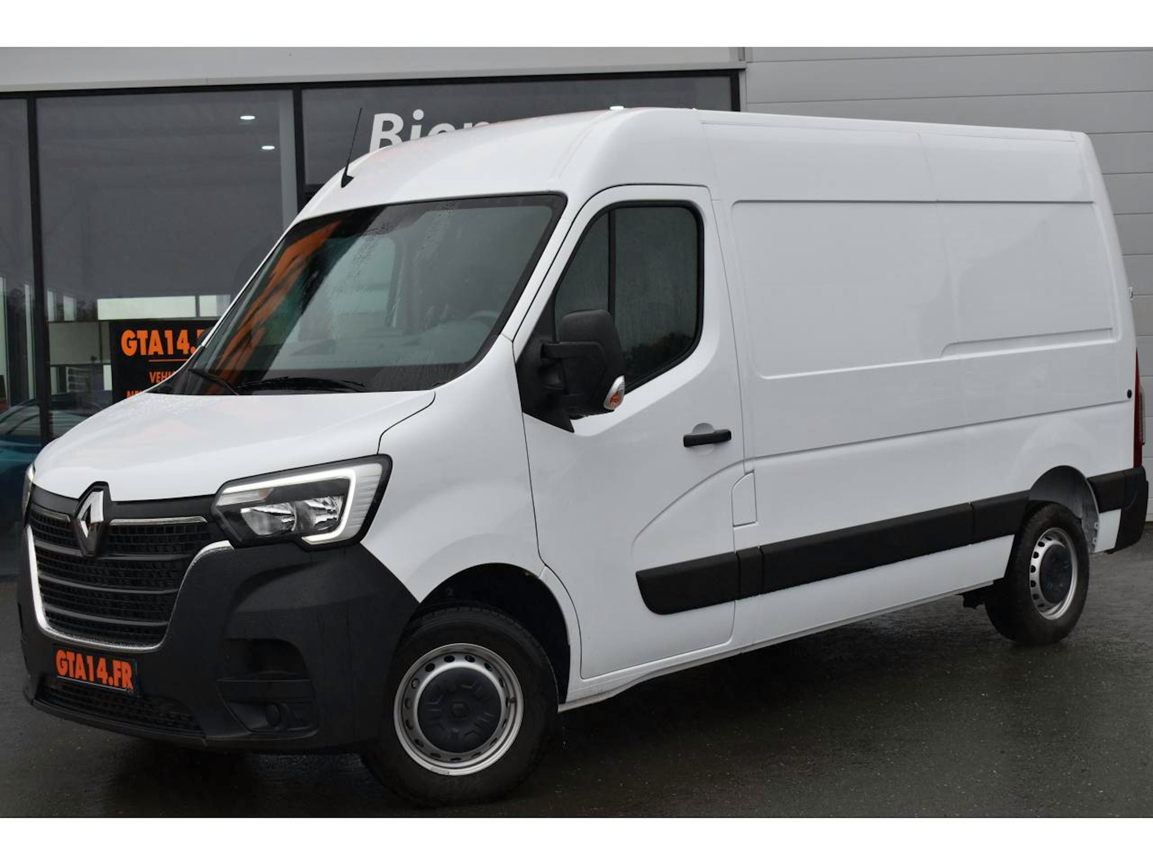 Renault Master F3300 L2H2 2.3 BLUE DCI 135CH CONFORT EURO6E occasion