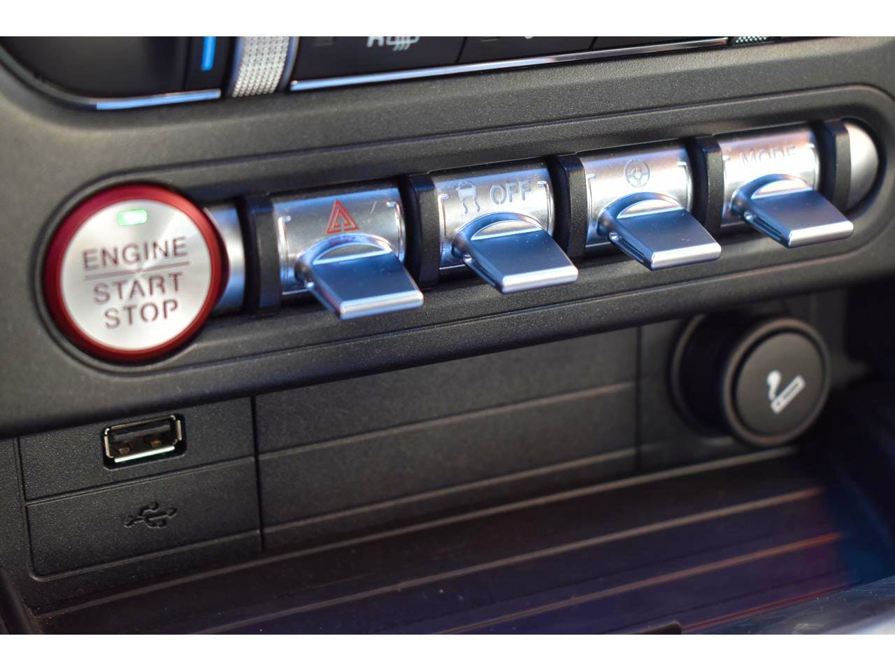 Ford Mustang  2.3 ECOBOOST 290CH occasion - Photo 32
