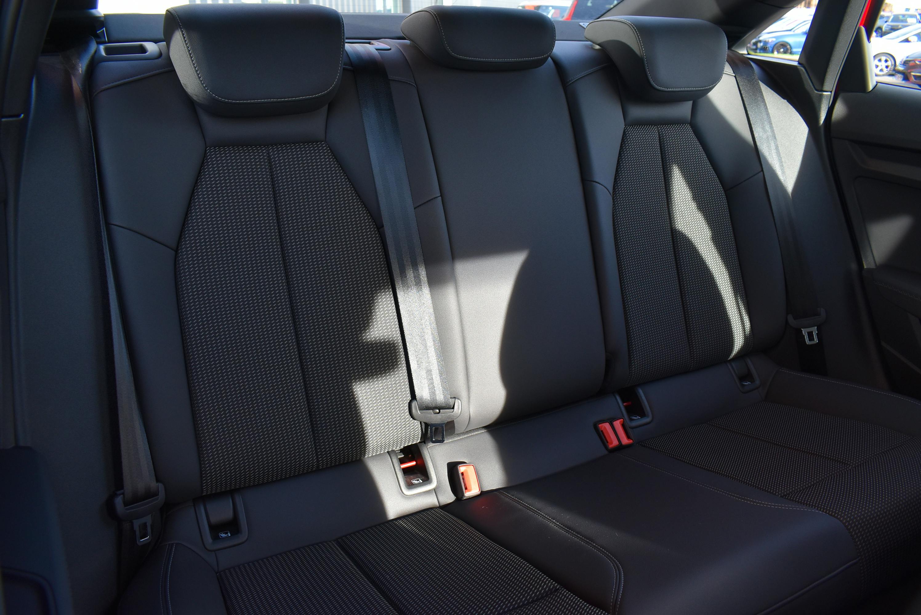 Audi A3  35 TFSI 150CH S LINE occasion - Photo 5