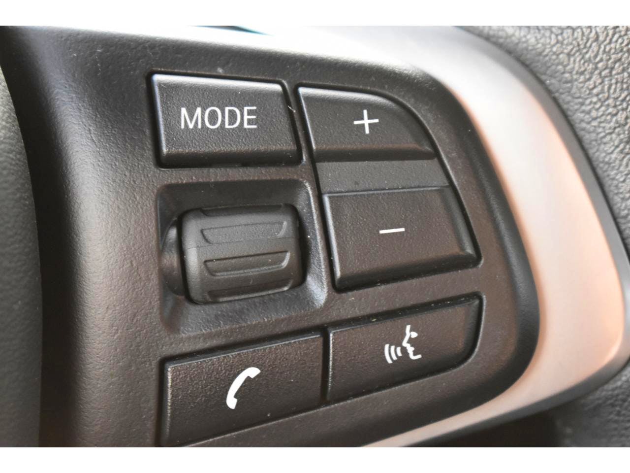 BMW Série 2 F45 Active Tourer  225XEA 220CH BUSINESS DESIGN 6CV occasion - Photo 24