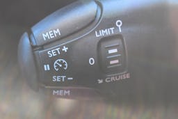 Peugeot 2008  1.5 BLUEHDI 110CH S&S ACTIVE PACK occasion - Photo 25