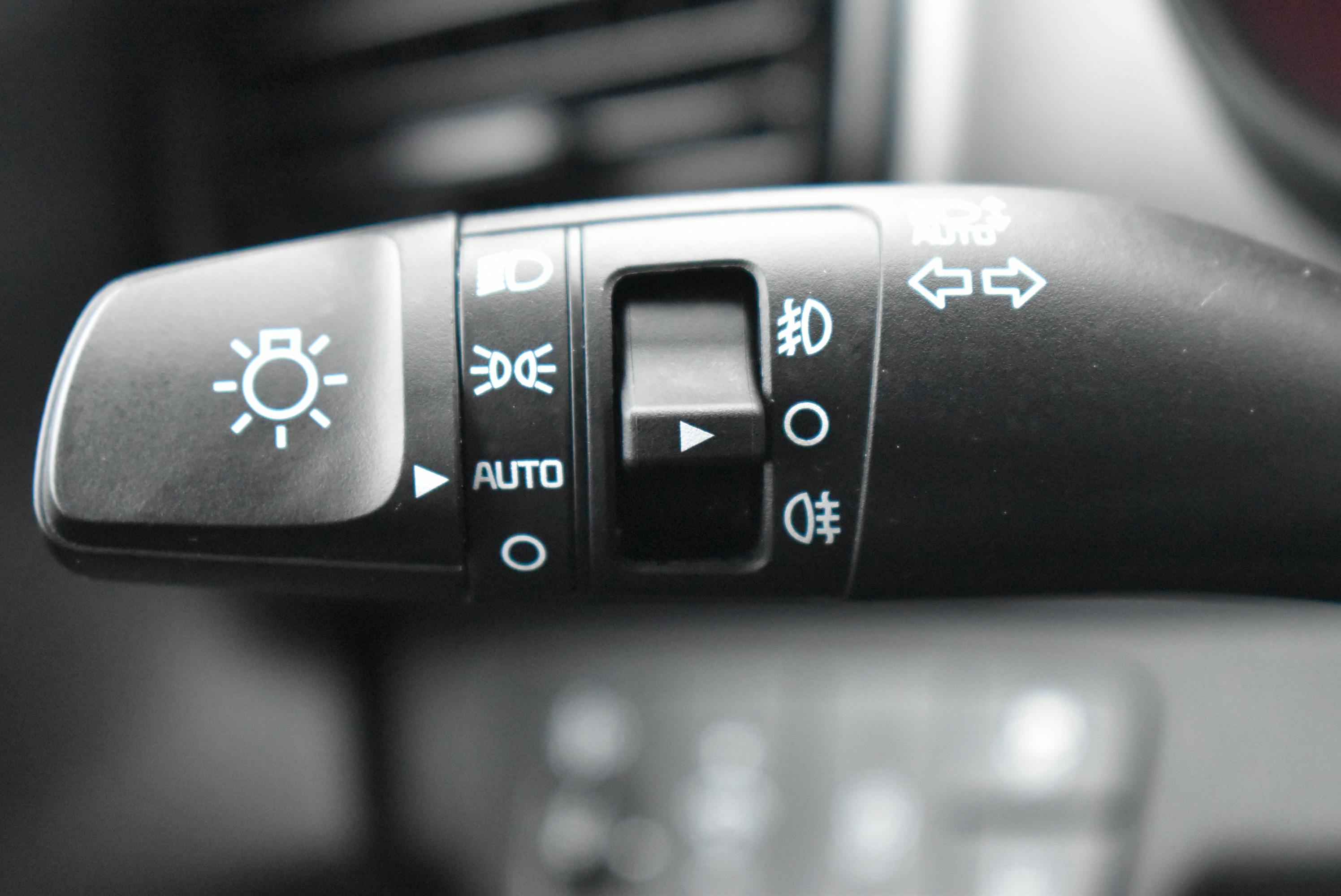 Kia Stonic  1.0 T-GDI 100CH ACTIVE BUSINESS DCT7 occasion - Photo 24