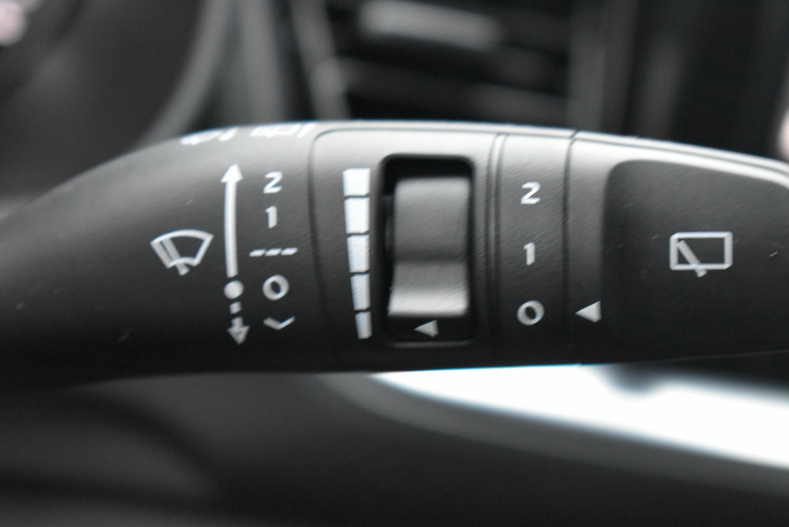 Kia Stonic  1.0 T-GDI 100CH ACTIVE BUSINESS DCT7 occasion - Photo 25