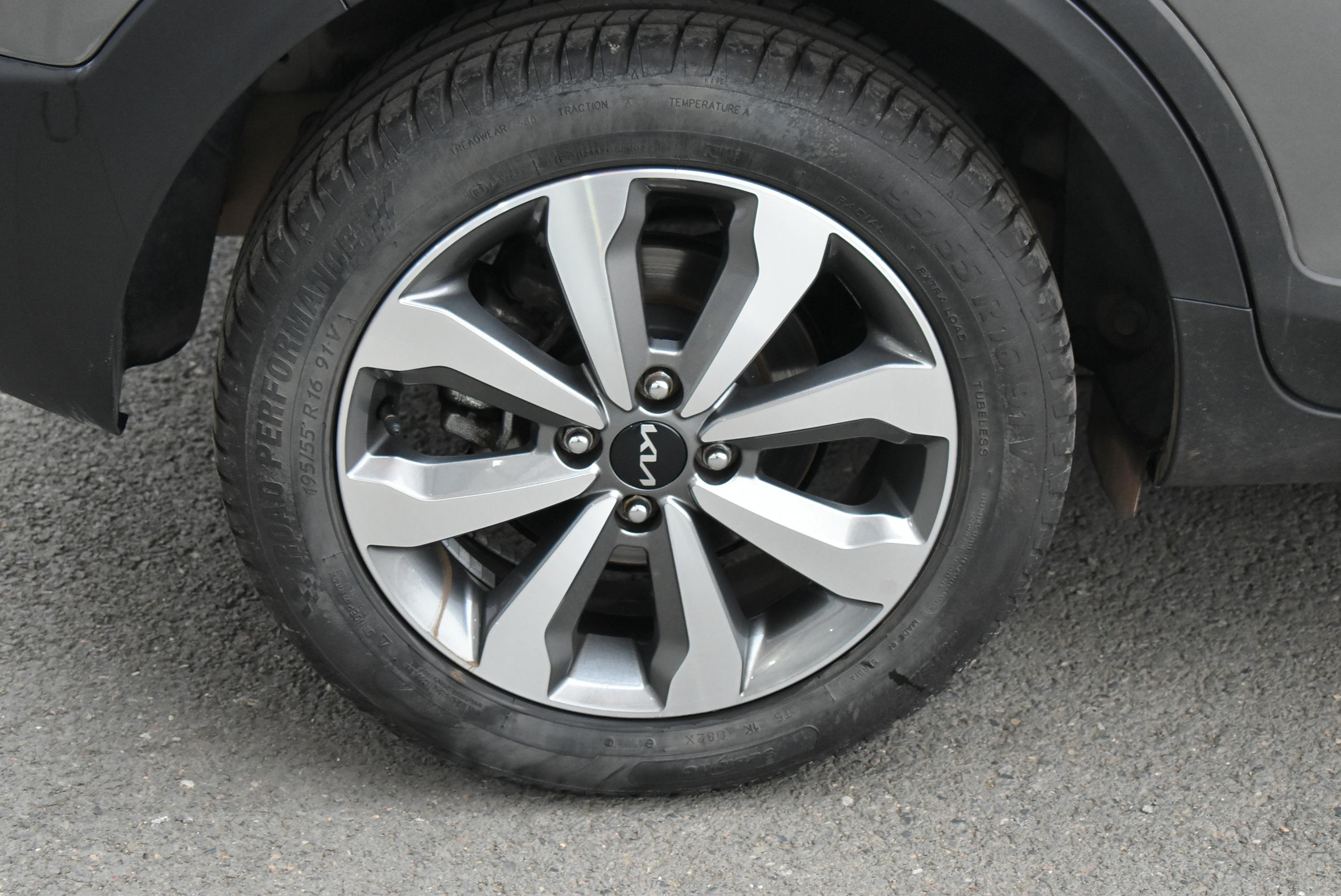 Kia Stonic  1.0 T-GDI 100CH ACTIVE BUSINESS DCT7 occasion - Photo 35