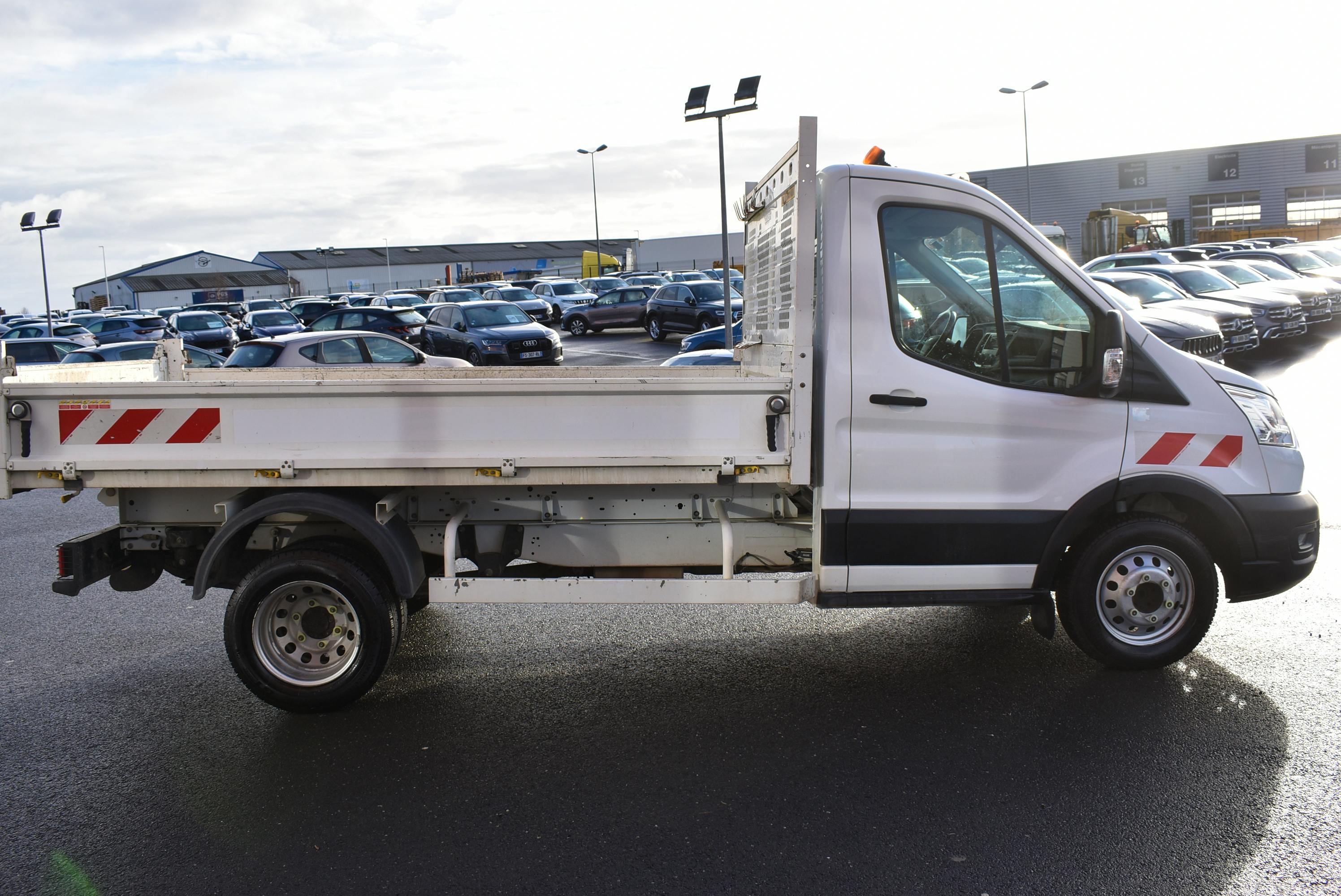 Ford Transit  P350 L2 2.0 ECOBLUE 170CH S&S TREND occasion - Photo 4