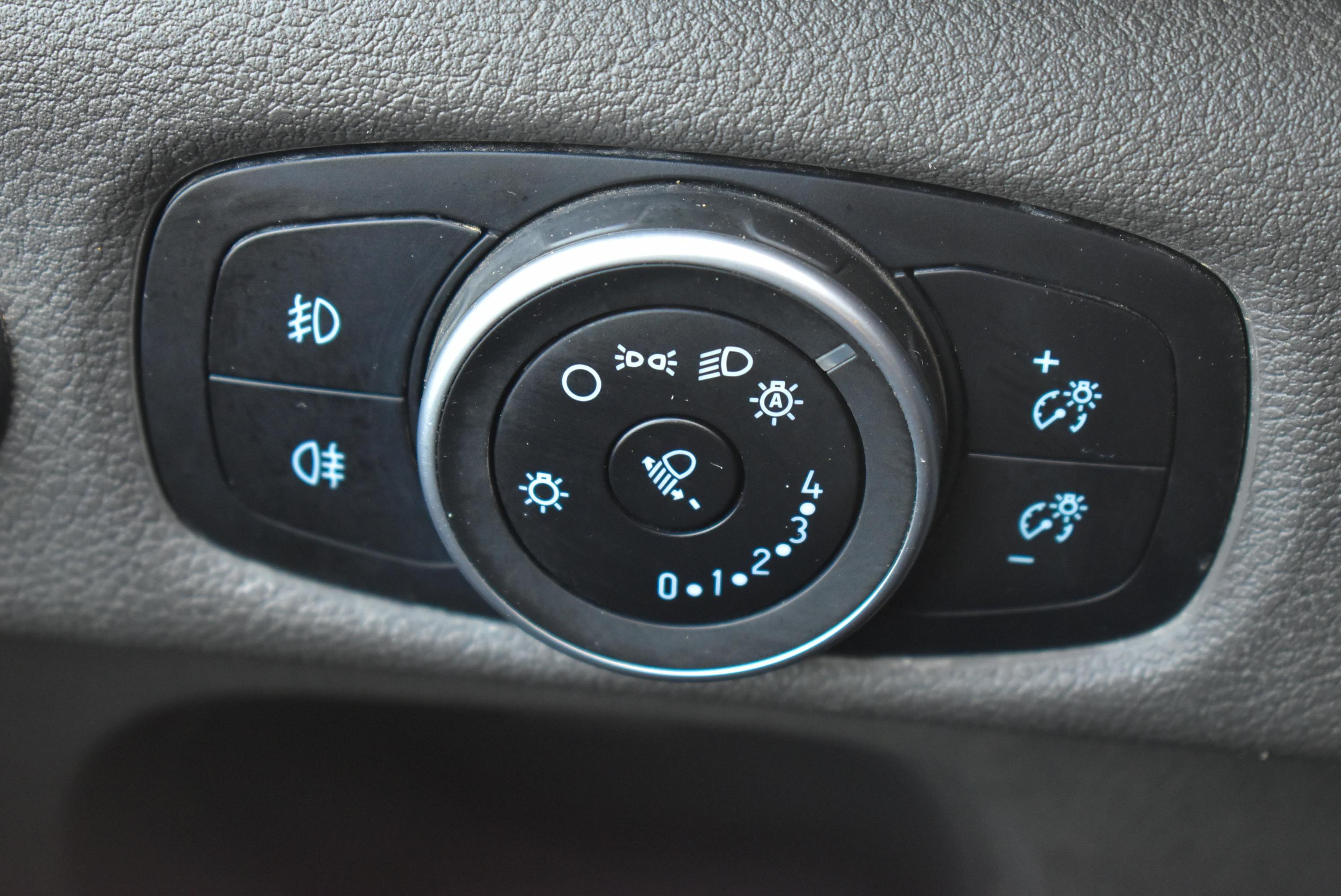 Ford Transit  P350 L2 RJ HD 2.0 ECOBLUE 170CH S&S TREND BUSINESS occasion - Photo 14