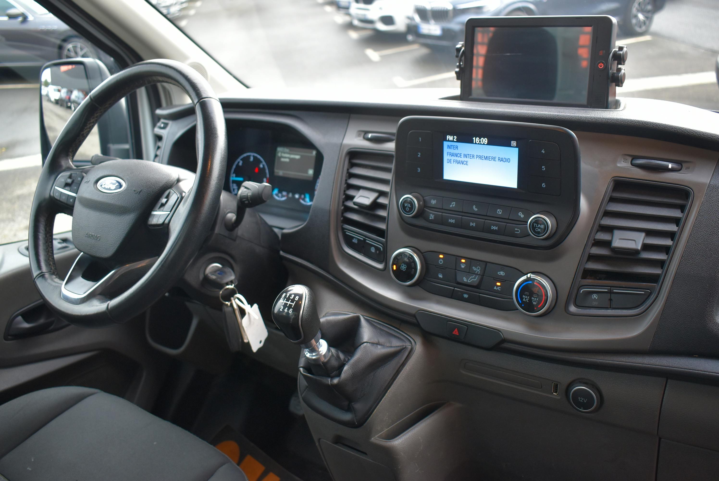Ford Transit  P350 L2 RJ HD 2.0 ECOBLUE 170CH S&S TREND BUSINESS occasion - Photo 6