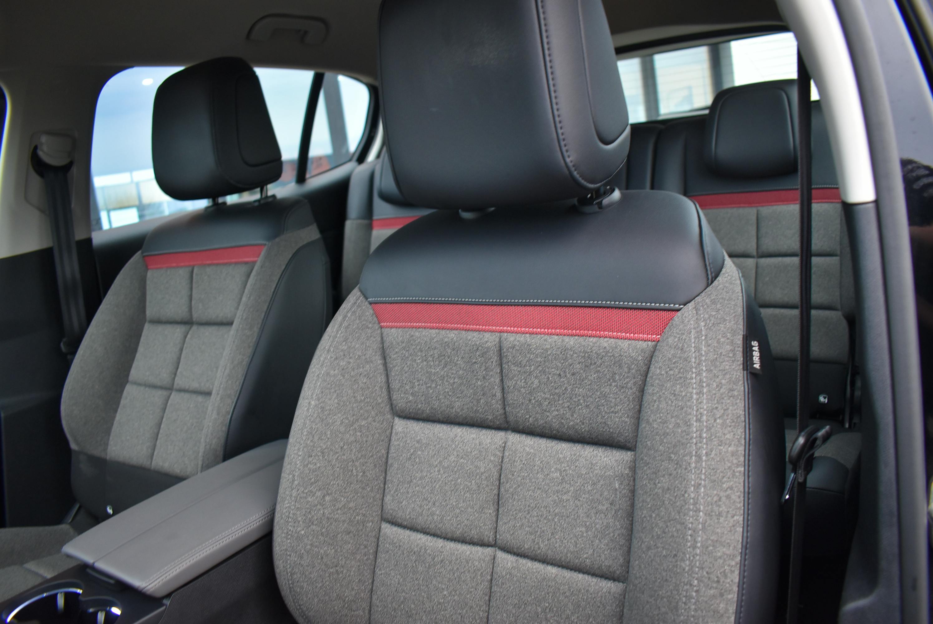 Citroën C5 Aircross  HYBRID 225CH BUSINESS E-EAT8 occasion - Photo 15