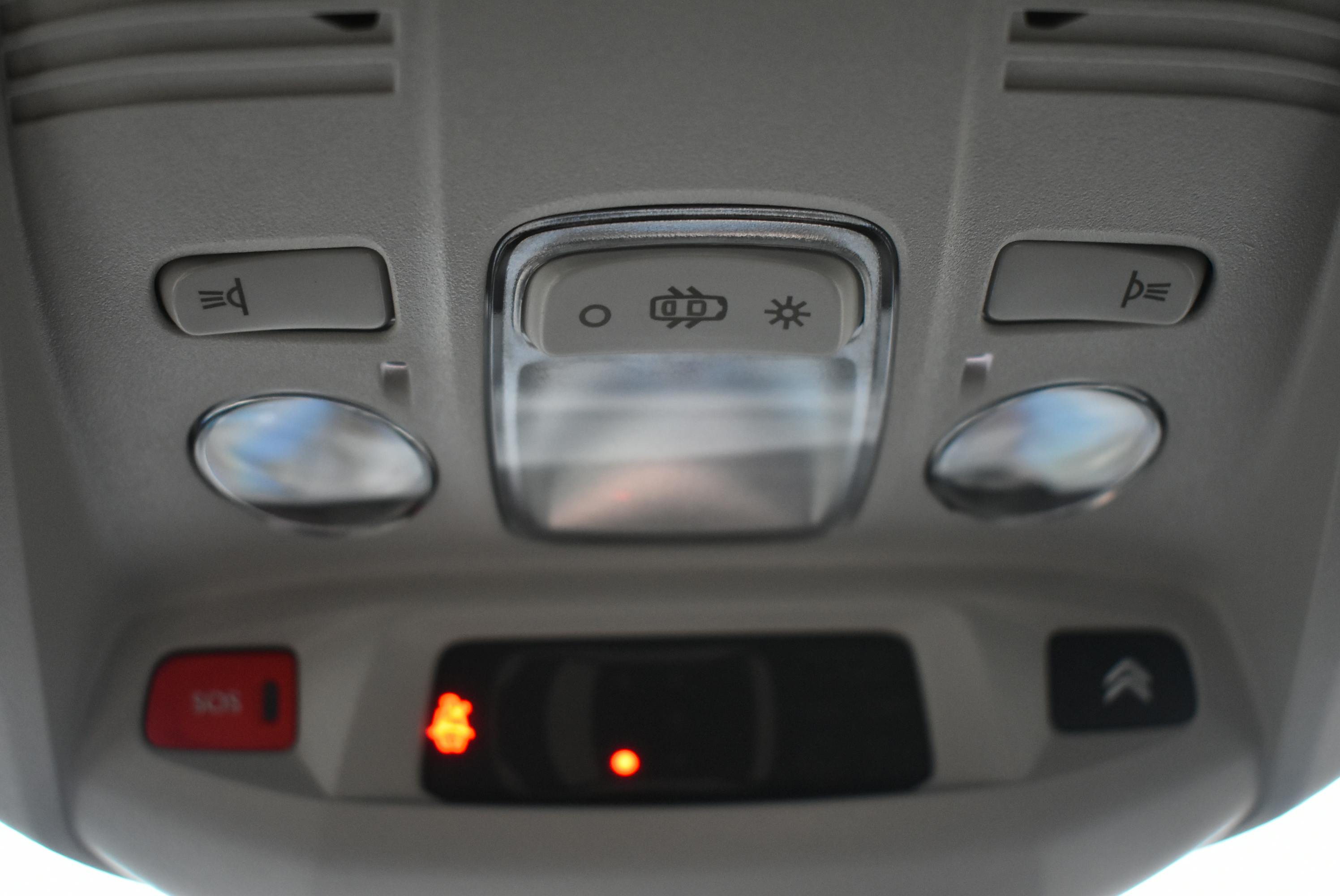 Citroën C5 Aircross  HYBRID 225CH BUSINESS E-EAT8 occasion - Photo 41