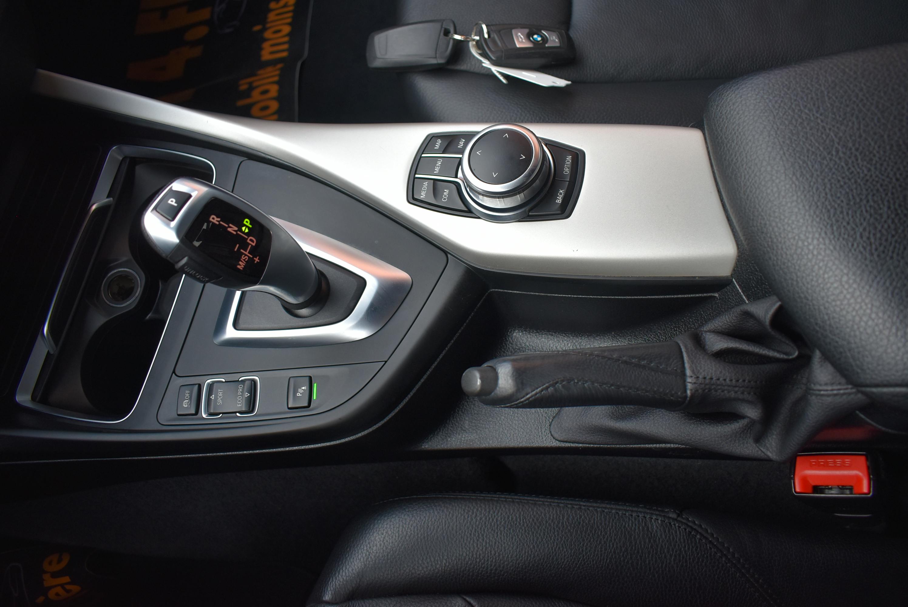 BMW Série 1 (F21/20)  120IA 184CH LOUNGE 5P EURO6D-T occasion - Photo 14