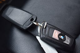 BMW Série 1 (F21/20)  120IA 184CH LOUNGE 5P EURO6D-T occasion - Photo 30
