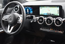 Mercedes Benz Classe GLA  250 E 160+102CH BUSINESS LINE 8G-DCT occasion - Photo 6