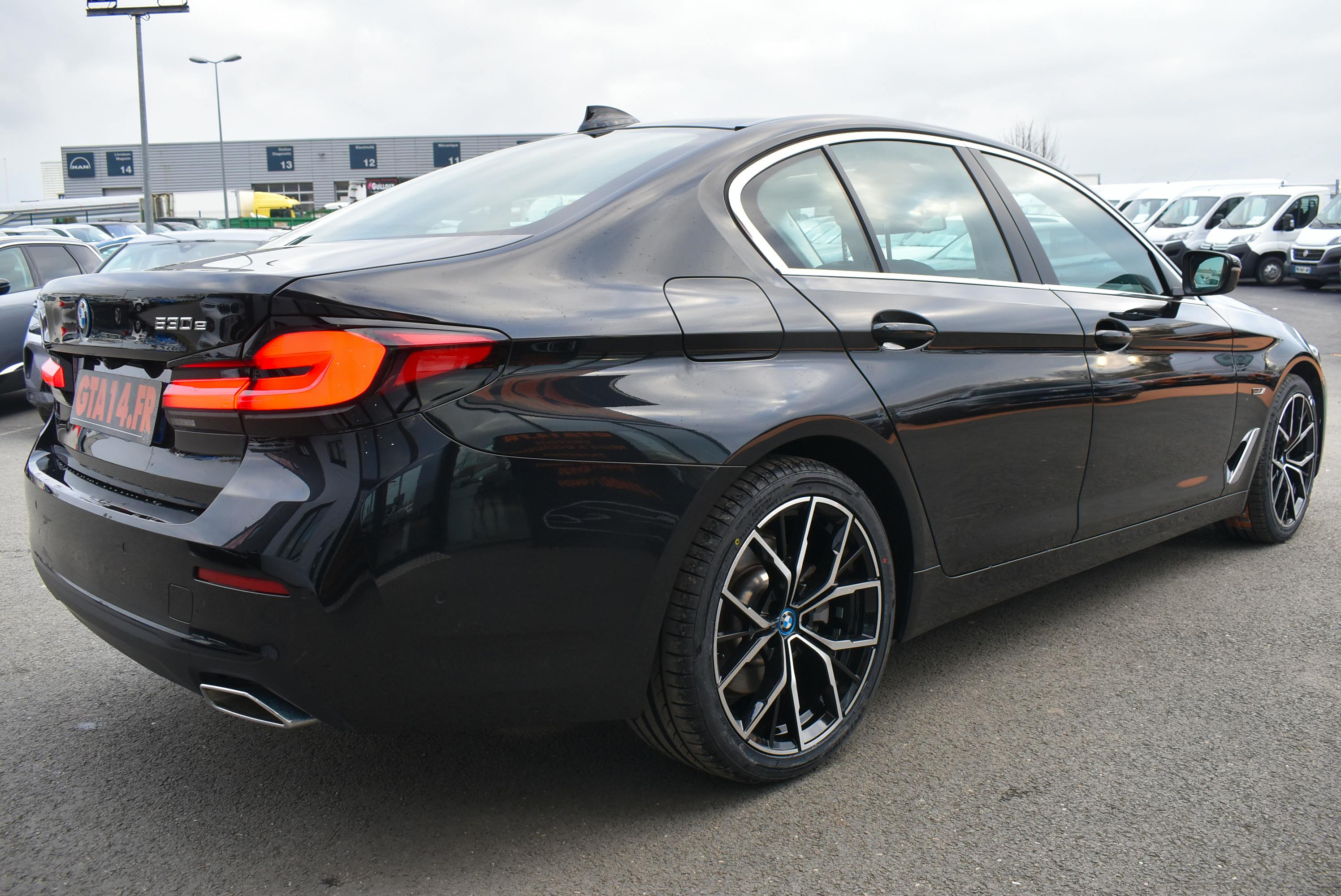 BMW Série 5 G30  530EA 292CH LOUNGE STEPTRONIC / CARPLAY occasion - Photo 2