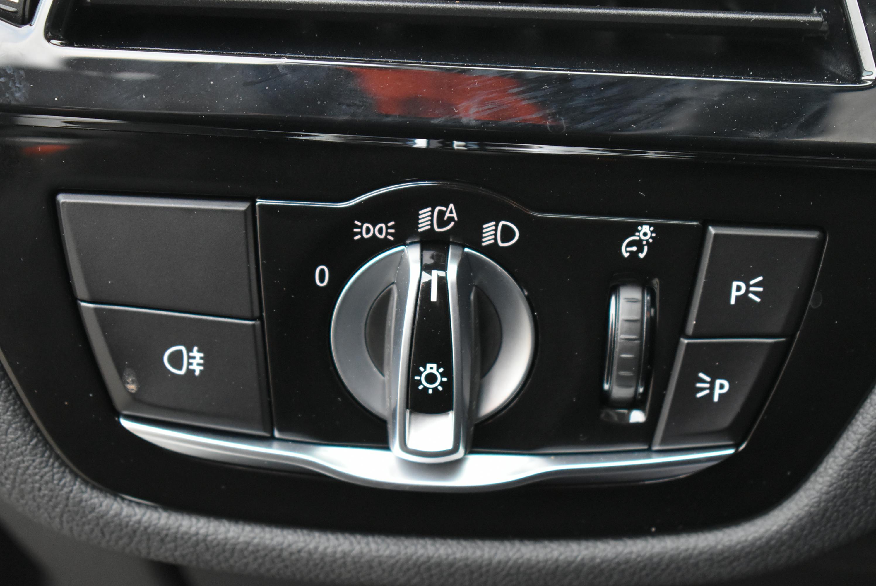 BMW Série 5 G30  530EA 292CH LOUNGE STEPTRONIC / CARPLAY occasion - Photo 23