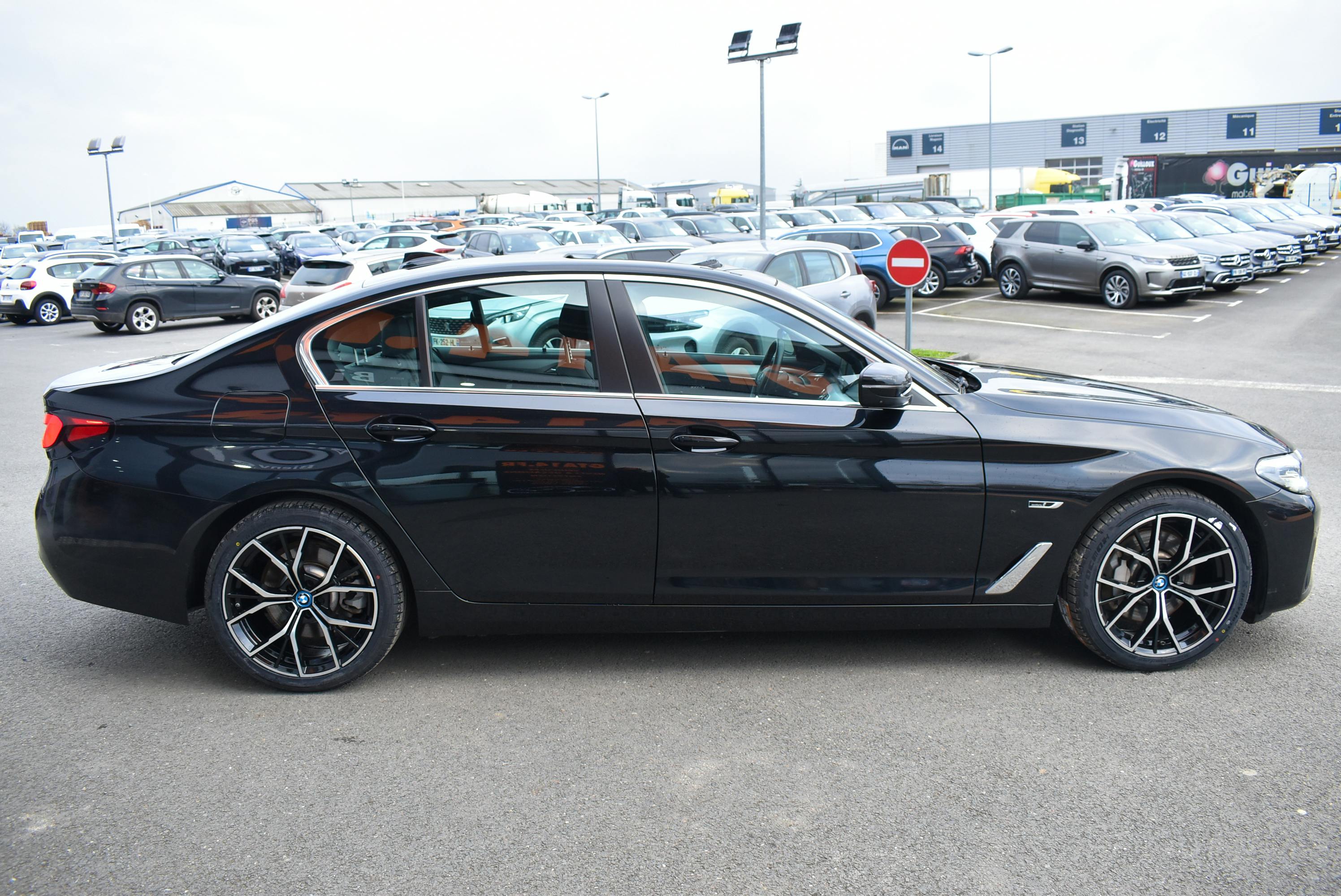 BMW Série 5 G30  530EA 292CH LOUNGE STEPTRONIC / CARPLAY occasion - Photo 4