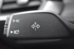 BMW Série 3 Touring  Touring 320e xDrive 204 ch BVA8 G21 Business Design occasion - Photo 24
