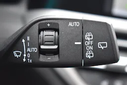 BMW Série 3 Touring  Touring 320e xDrive 204 ch BVA8 G21 Business Design occasion - Photo 25