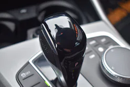 BMW Série 3 Touring Touring 320e xDrive 204 ch BVA8 G21 Business Design occasion - Photo 30