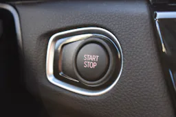 BMW Série 2 225XEA 224CH BUSINESS DESIGN 7CV occasion - Photo 25