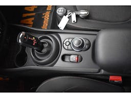 Mini Mini Clubman ONE 102CH BUSINESS DESIGN BVA7 5CV occasion - Photo 14