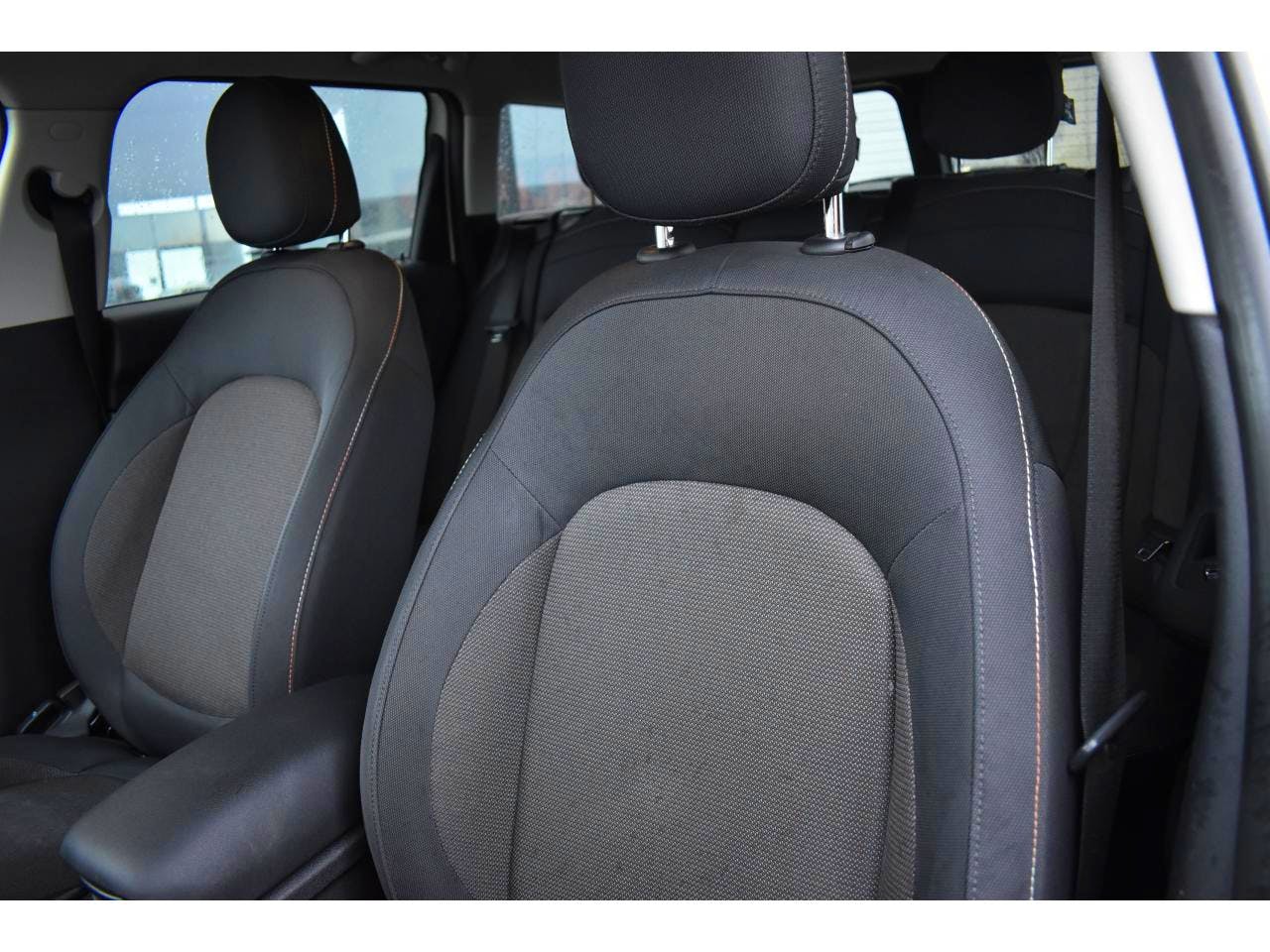 Mini Mini Clubman  ONE  102CH BUSINESS DESIGN BVA7 5CV occasion - Photo 15