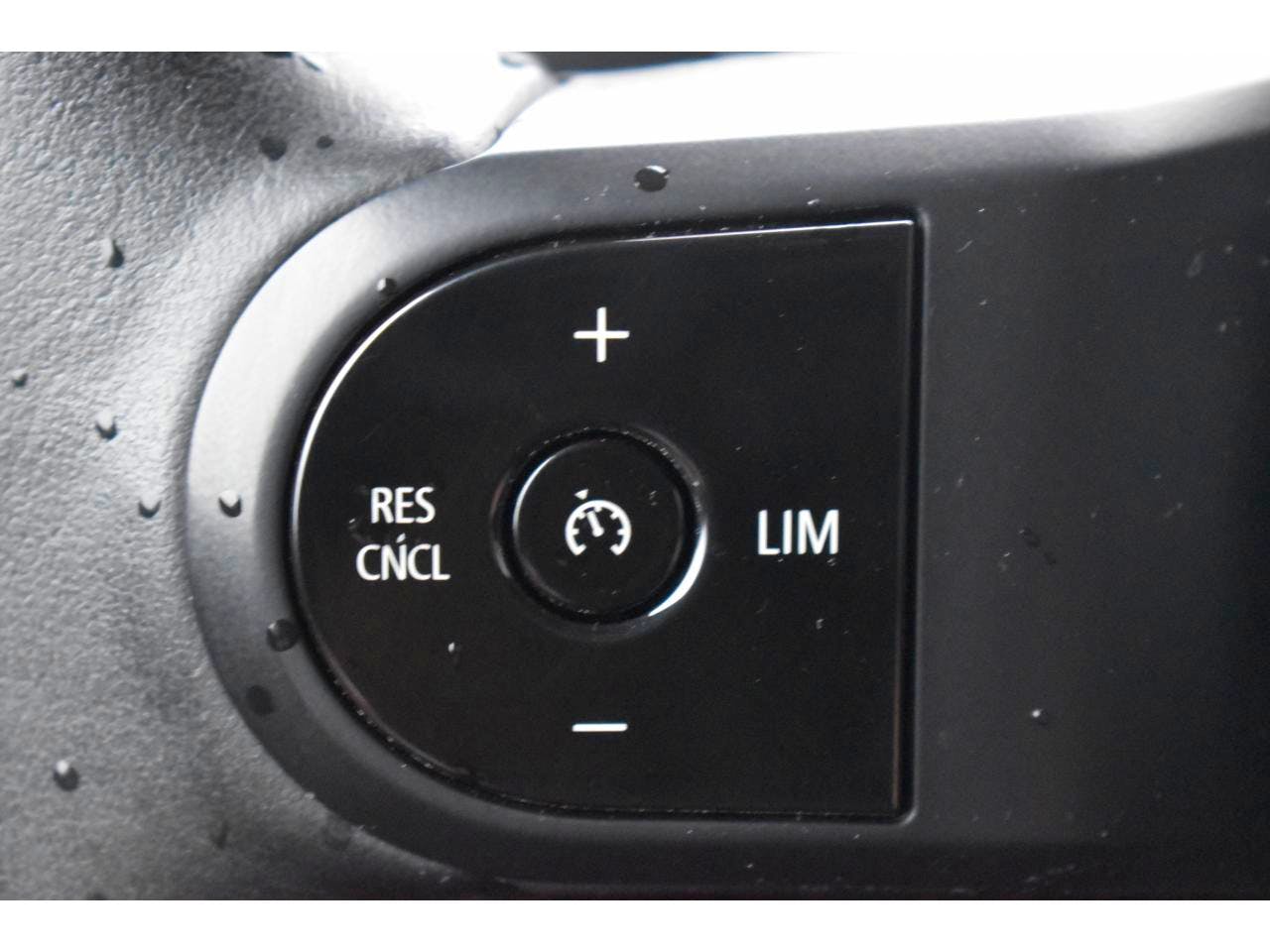 Mini Mini Clubman  ONE  102CH BUSINESS DESIGN BVA7 5CV occasion - Photo 20