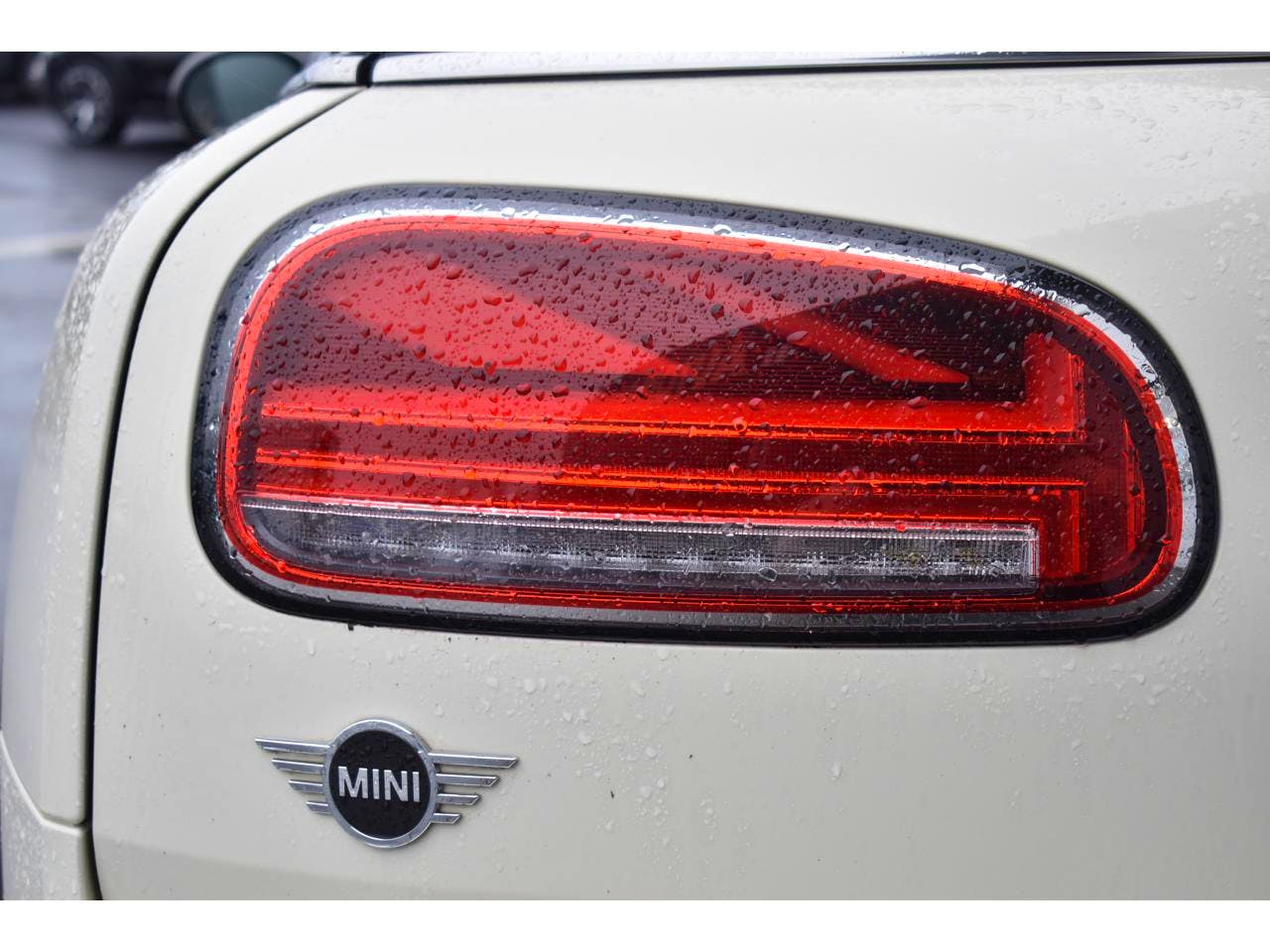 Mini Mini Clubman  ONE  102CH BUSINESS DESIGN BVA7 5CV occasion - Photo 32