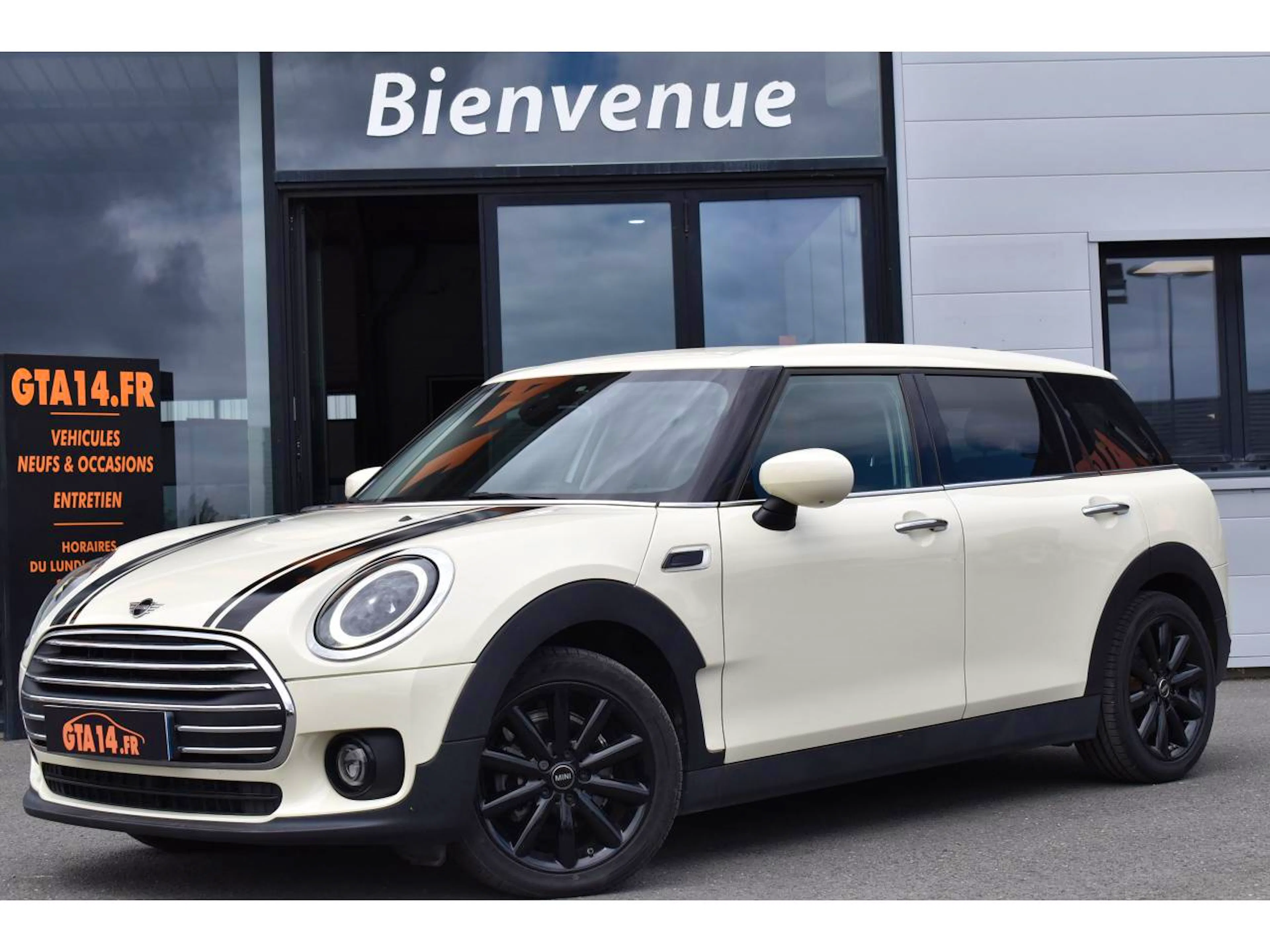 Mini Mini Clubman One 102 ch DKG7 Finition Business Design occasion