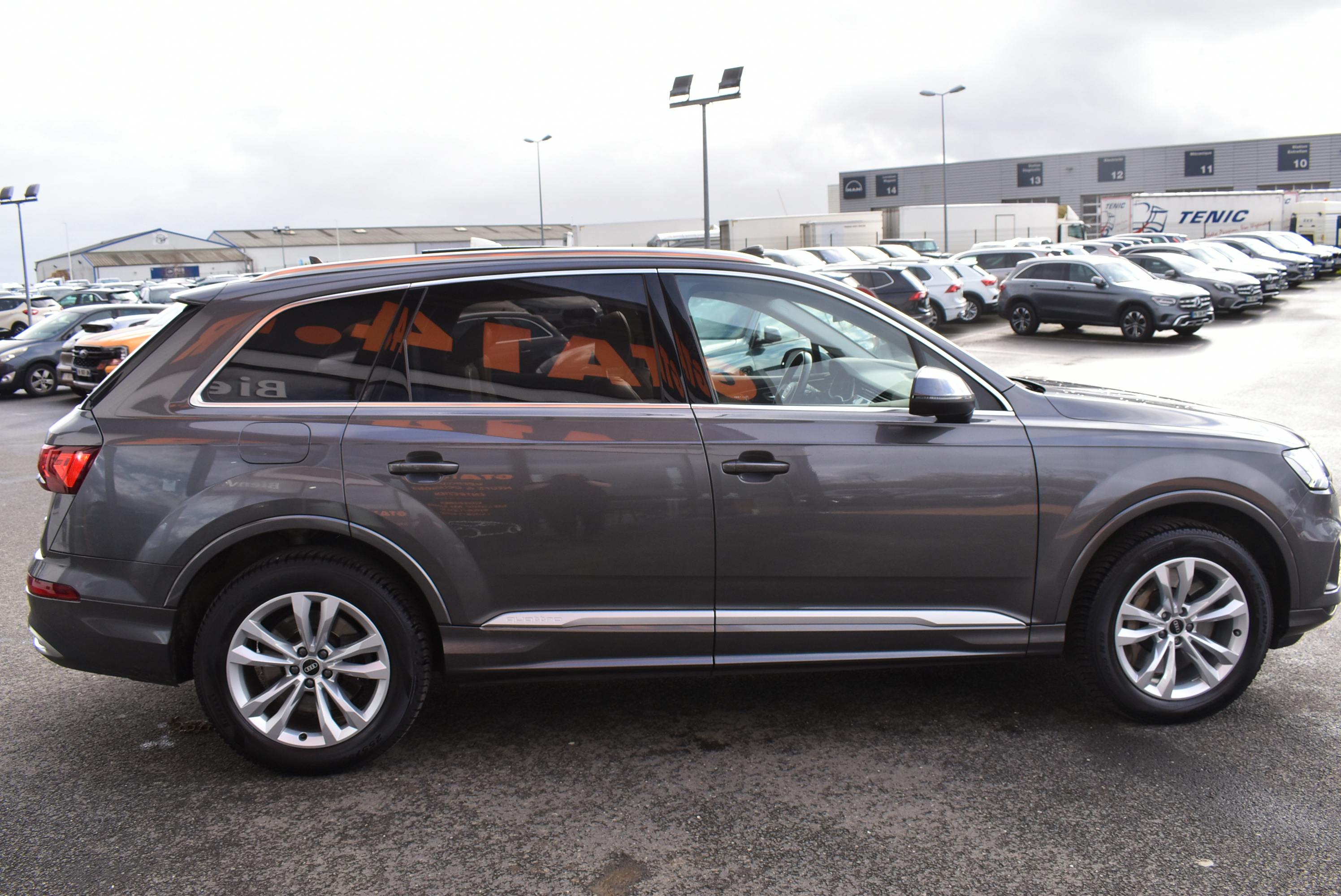 Audi Q7  55 TFSI E 380CH AVUS QUATTRO TIPTRONIC HUD / CARPLAY occasion - Photo 4