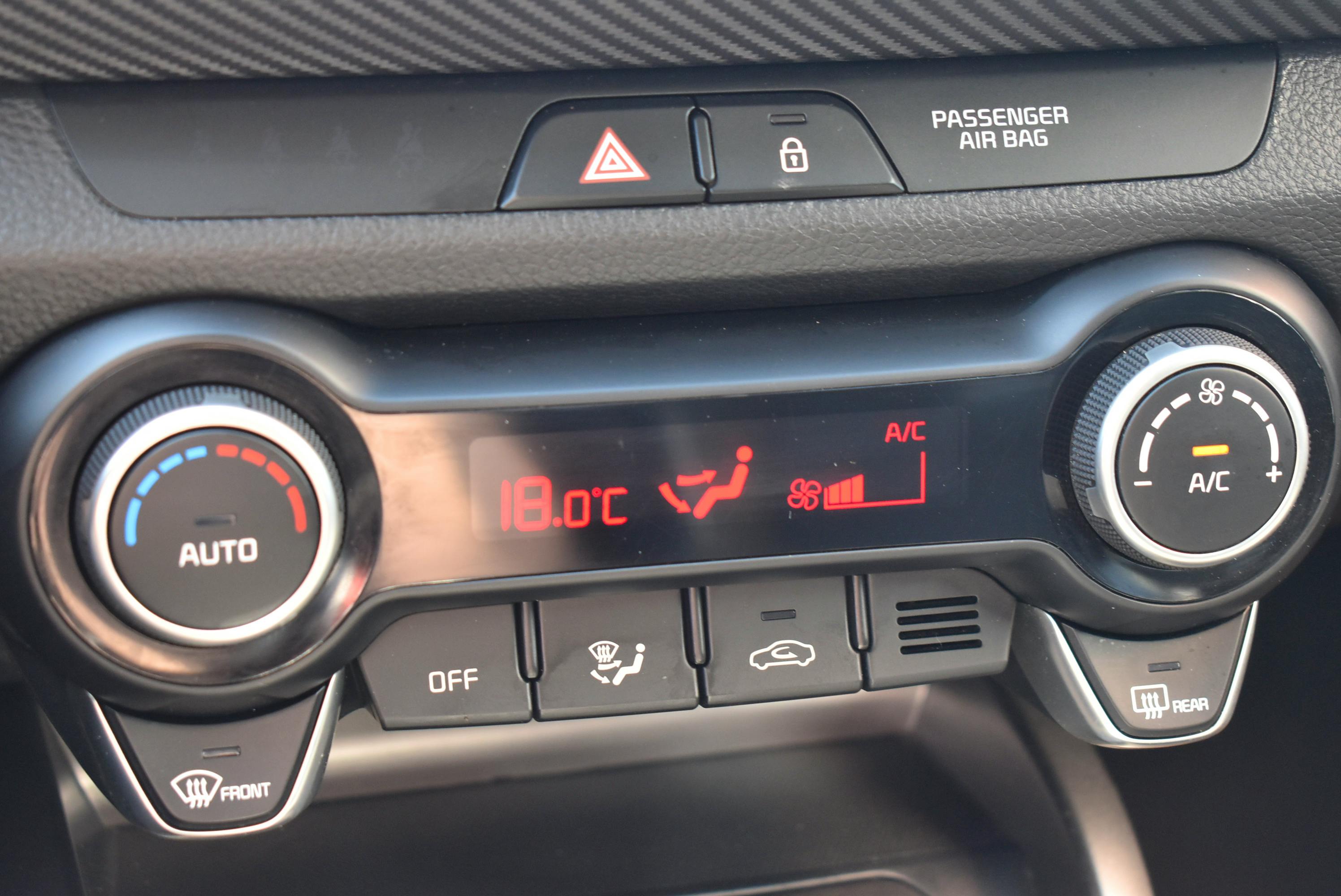 Kia Stonic  1.0 T-GDI 100CH GT LINE BUSINESS occasion - Photo 13