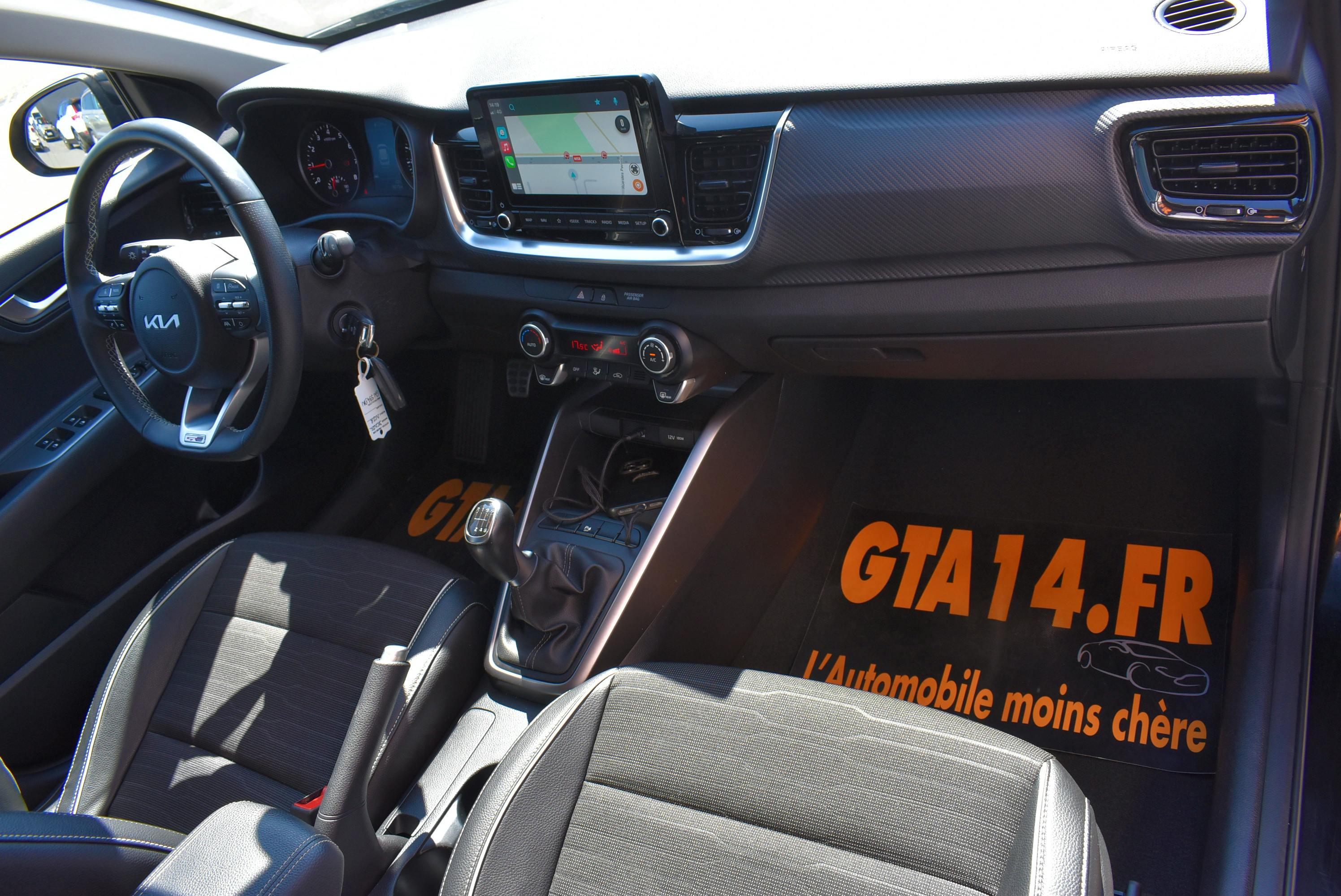 Kia Stonic  1.0 T-GDI 100CH GT LINE BUSINESS occasion - Photo 3