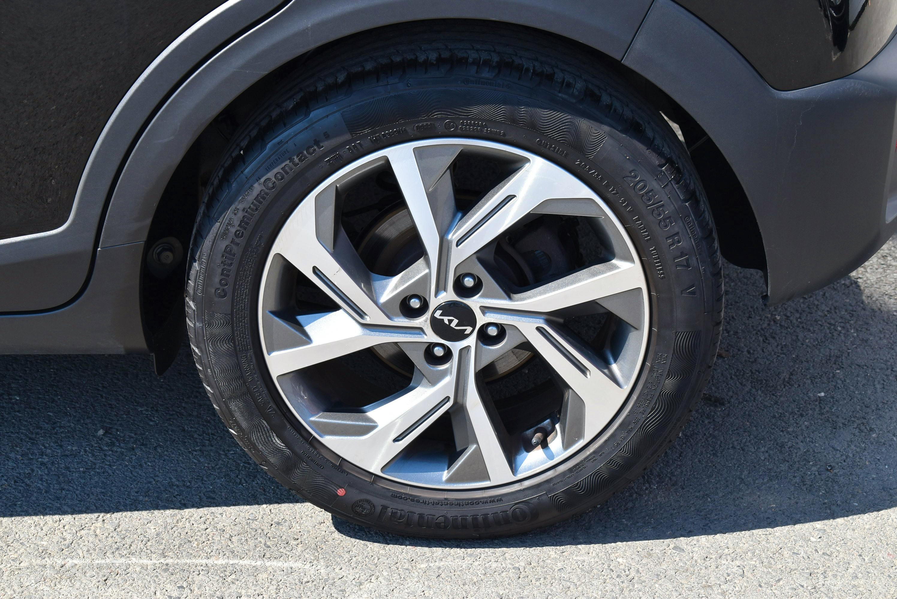 Kia Stonic  1.0 T-GDI 100CH GT LINE BUSINESS occasion - Photo 31