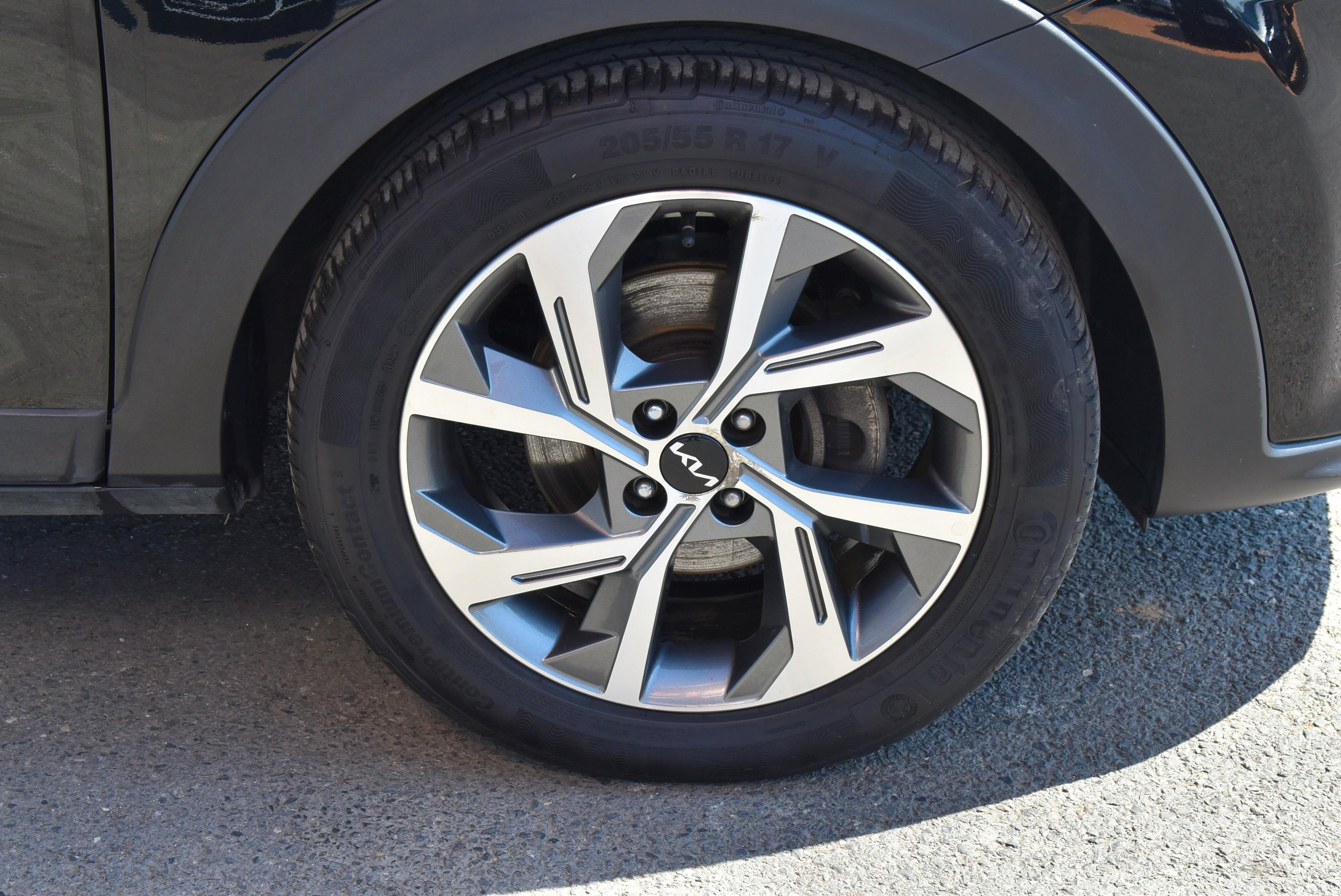 Kia Stonic  1.0 T-GDI 100CH GT LINE BUSINESS occasion - Photo 32