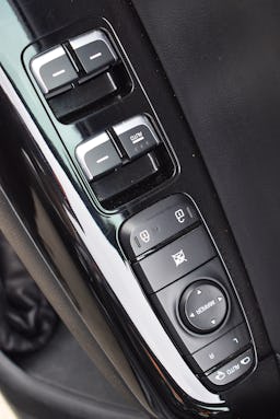 Kia Sportage  1.6 CRDI 136CH MHEV BLACK EDITION BUSINESS 4X2 occasion - Photo 10